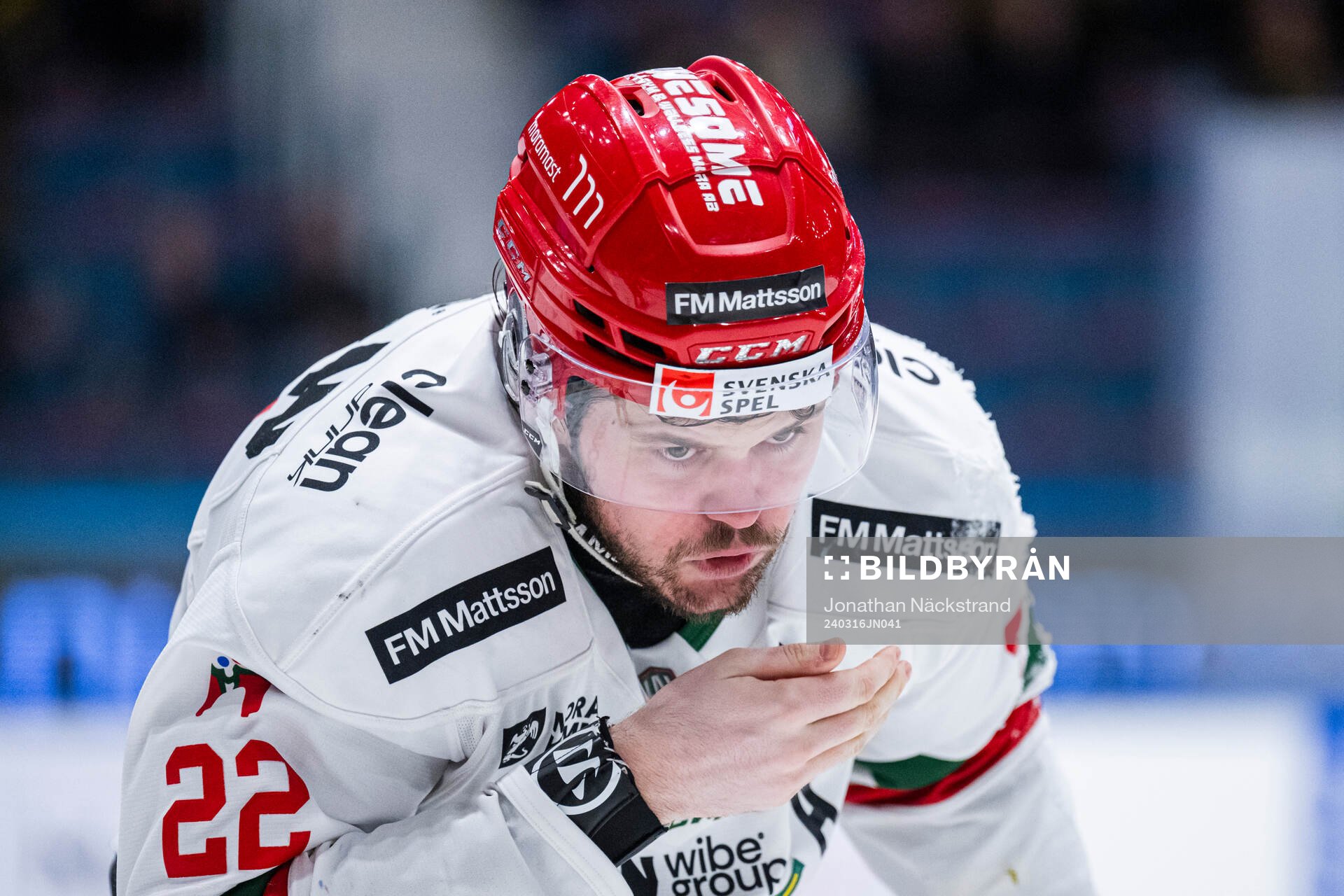 Moras Måns Carlsson har ont