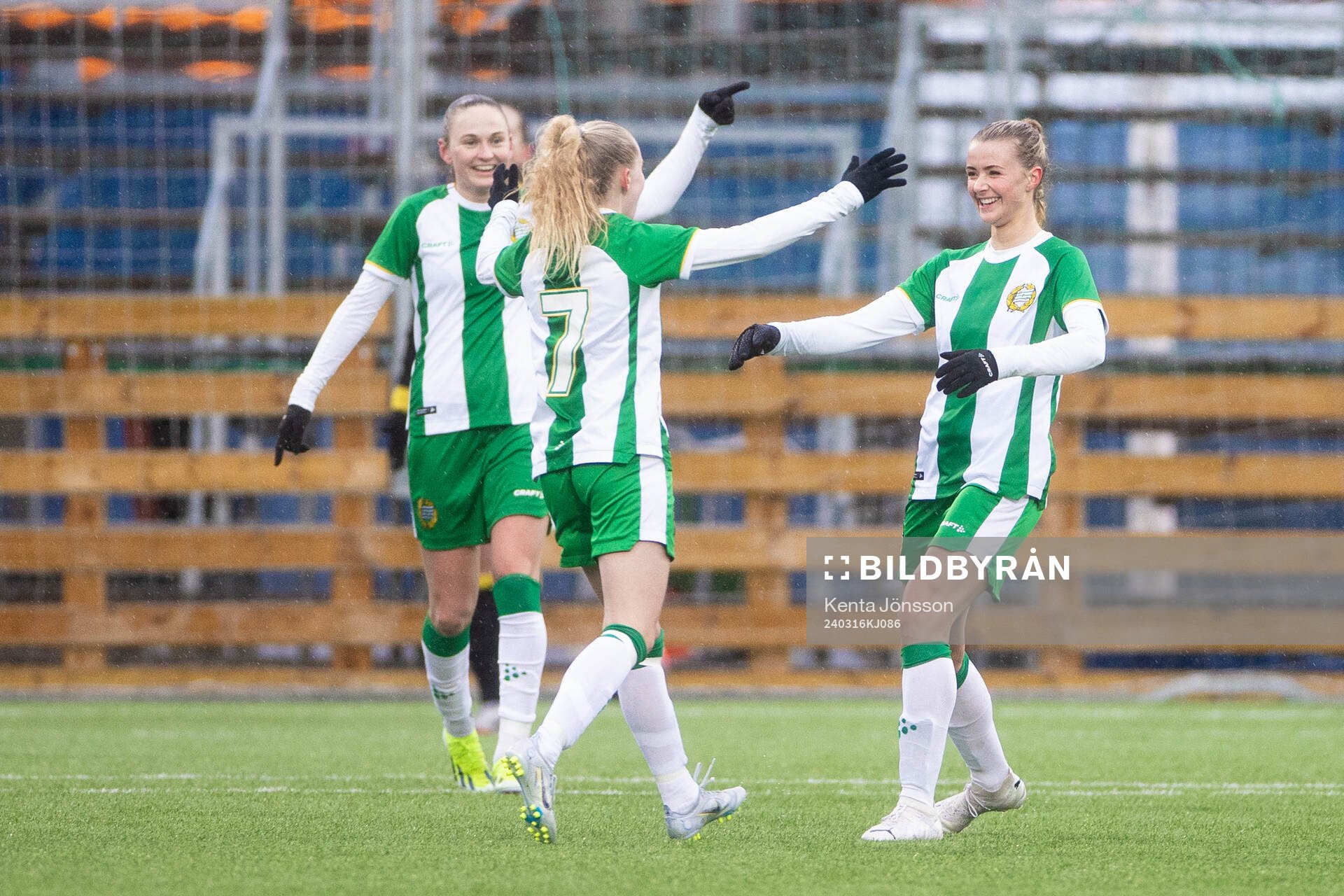 Hammarbys Thea Sørbo jublar