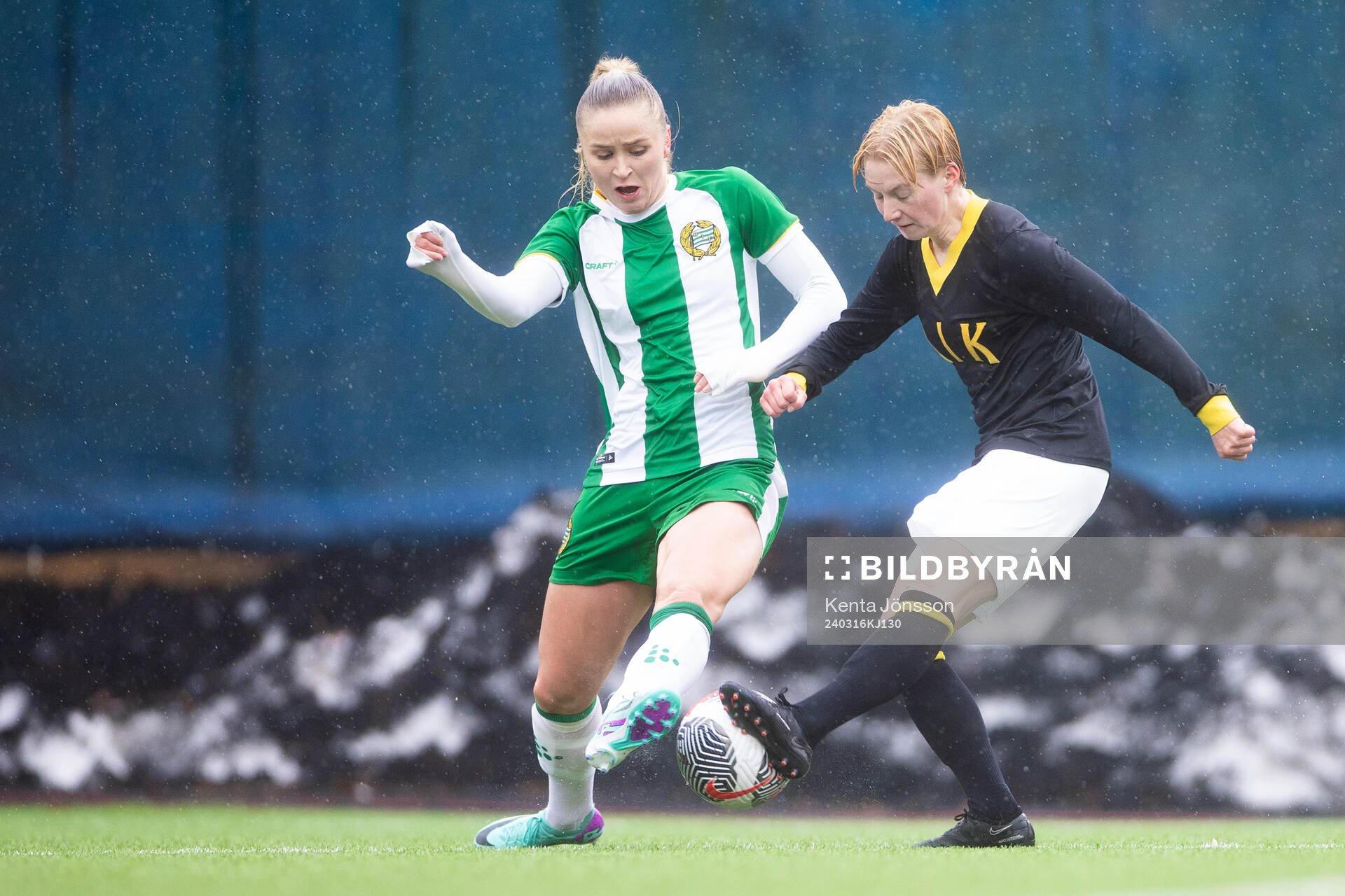 Hammarbys Anna Jøsendal och AIKs Monica Hagström