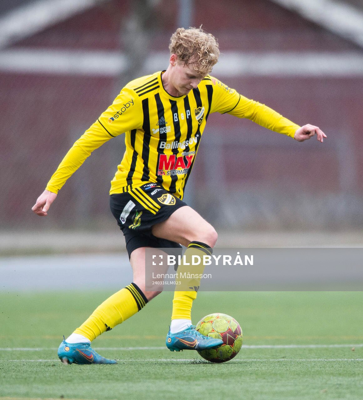 IFK Hässleholms Elmar Lindqvist i träningsmatchen mellan