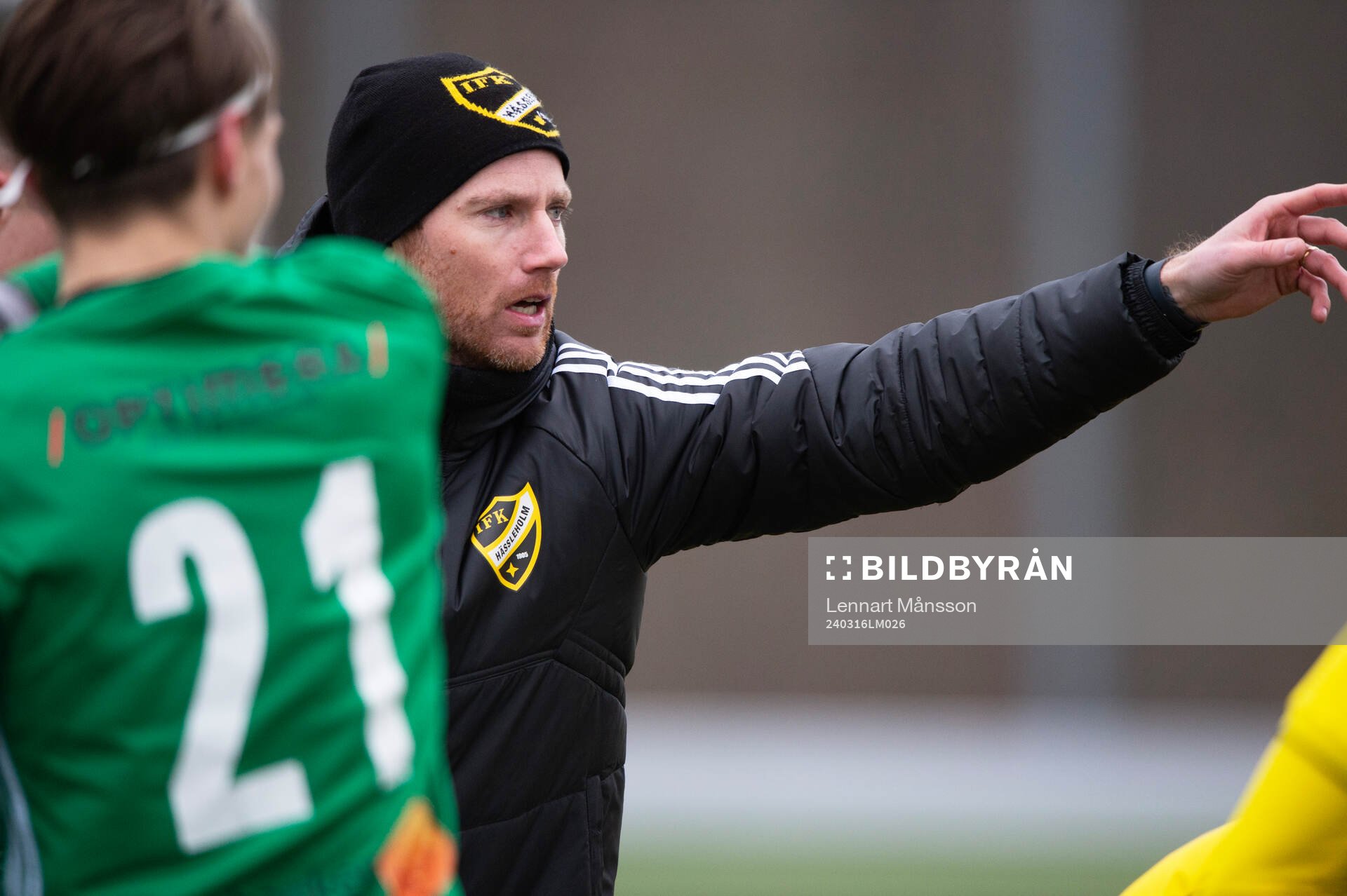 IFK Hässleholms tränare Johan Persson i träningsmatchen