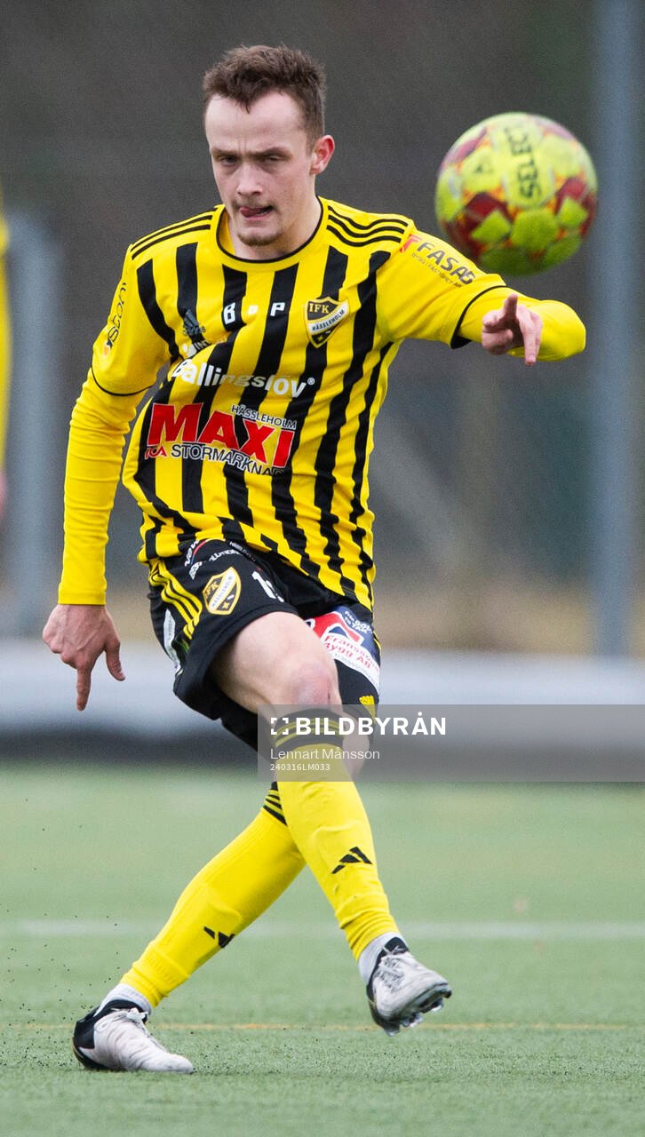 IFK Hässleholms Philip Berndt i träningsmatchen mellan