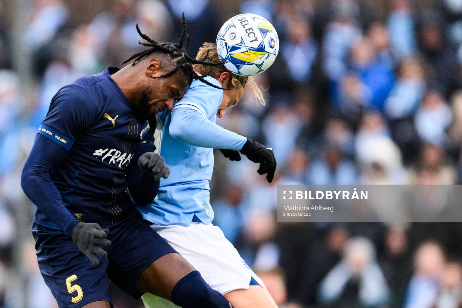 Halmstads Joseph Baffoe och Malmö FFs Erik Botheim