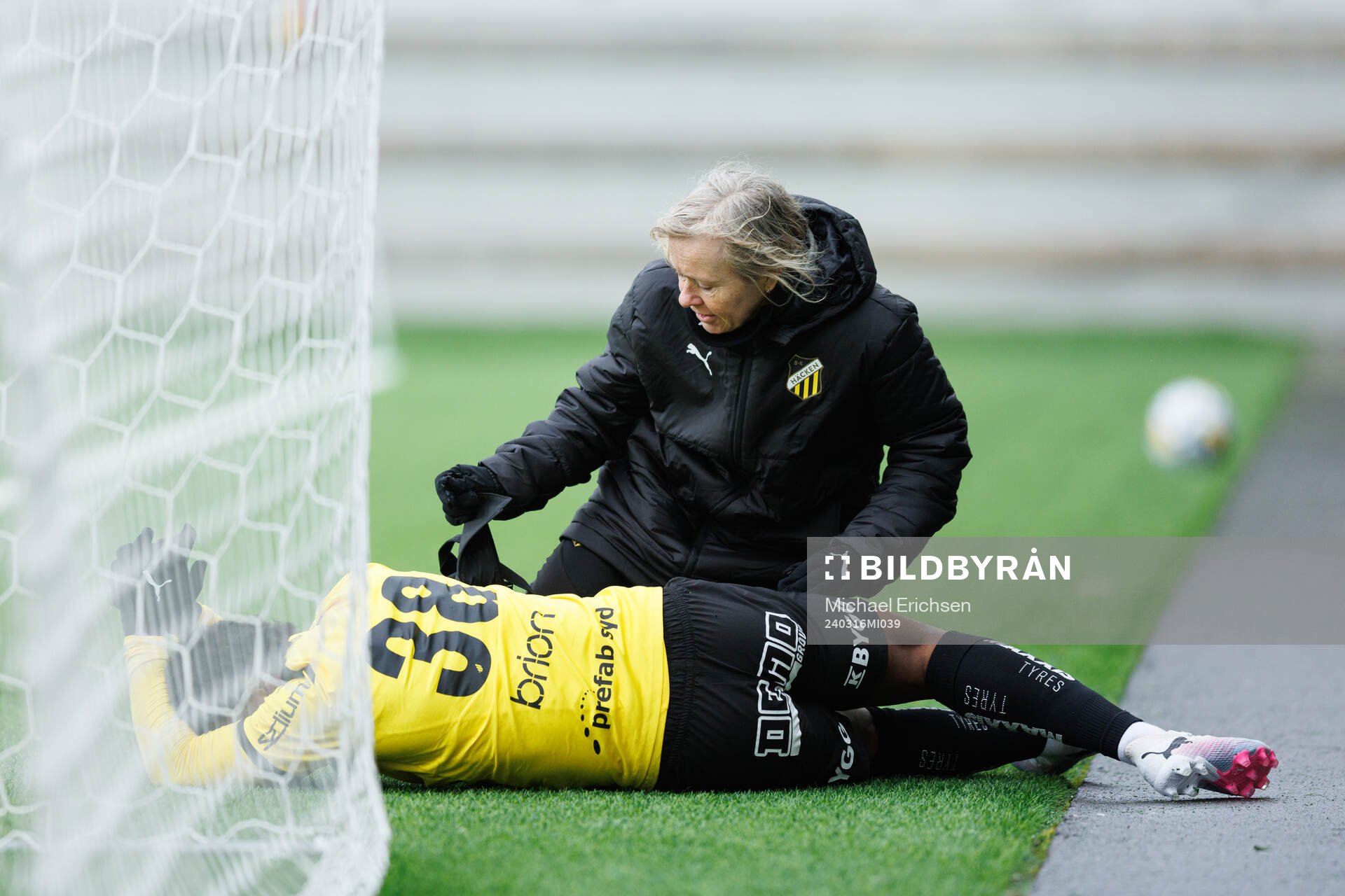 Häckens Jeremy Agbonifo har ont