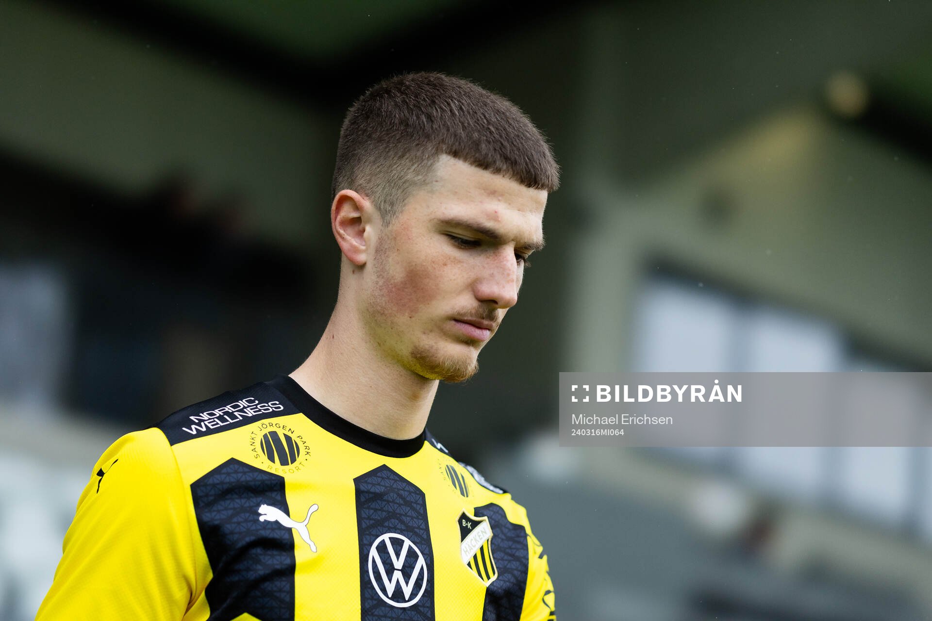 Häckens Nikola Zecevic innan träningsmatchen i fotboll mellan BK Häcken och Elfsborg den 16 mars 2024 i Göteborg. 
