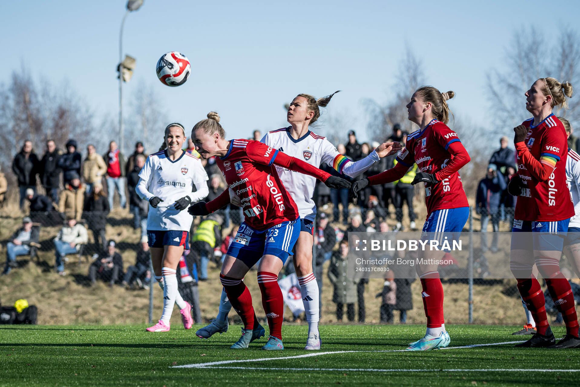 Vittsjös Kajsa Lind och FC Rosengårds Jessica Wik
