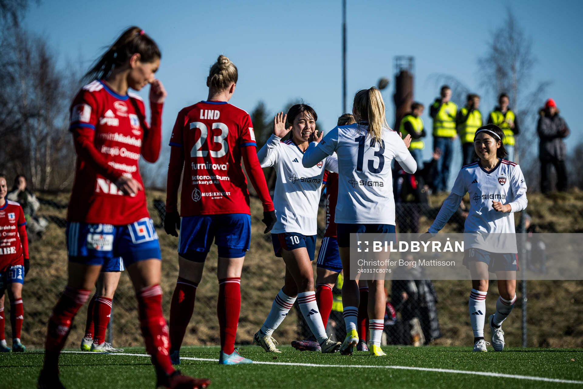 FC Rosengårds Momoko Tanikawa jublar