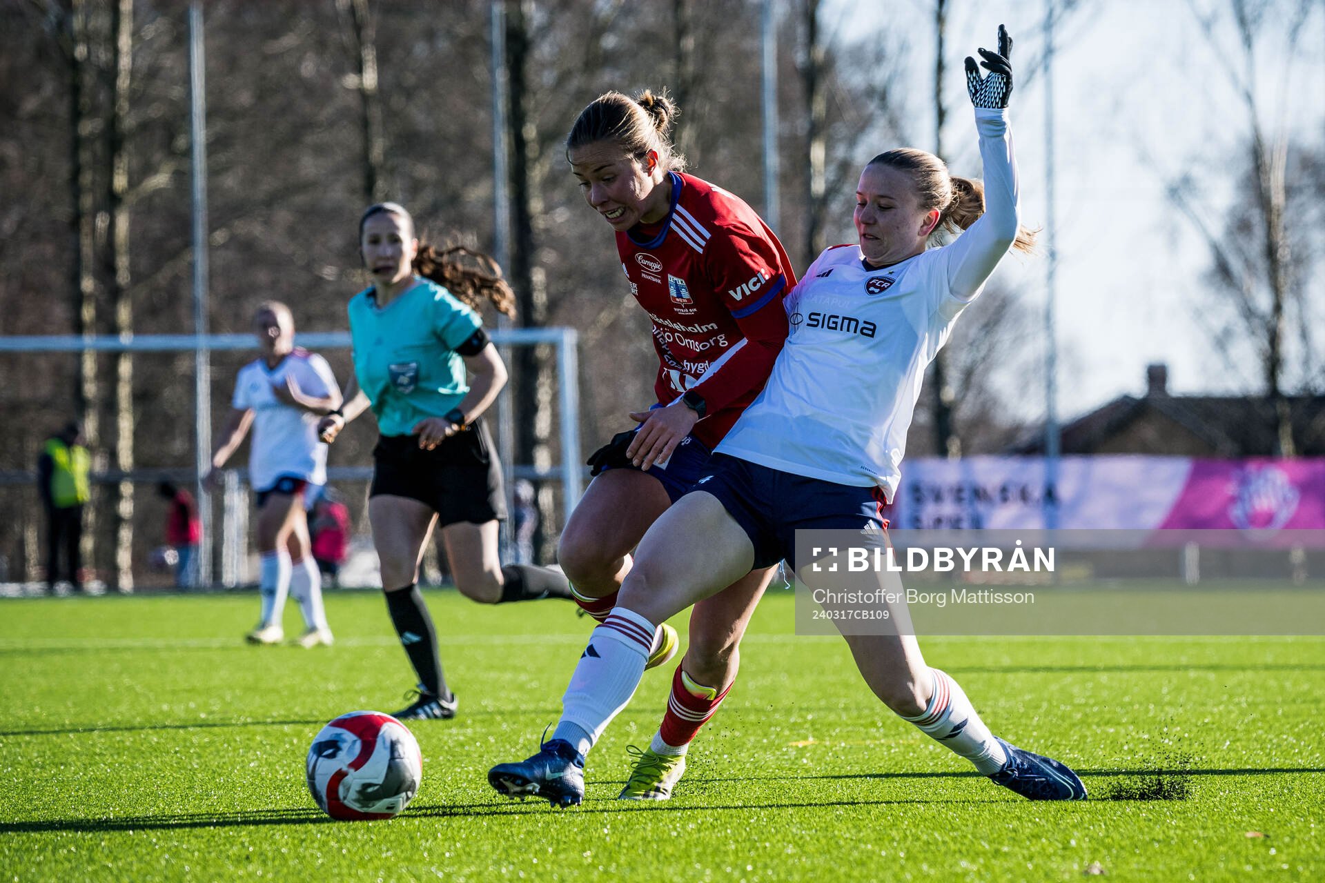 Vittsjös Klara Nyberg och FC Rosengårds Johanna Lindblom