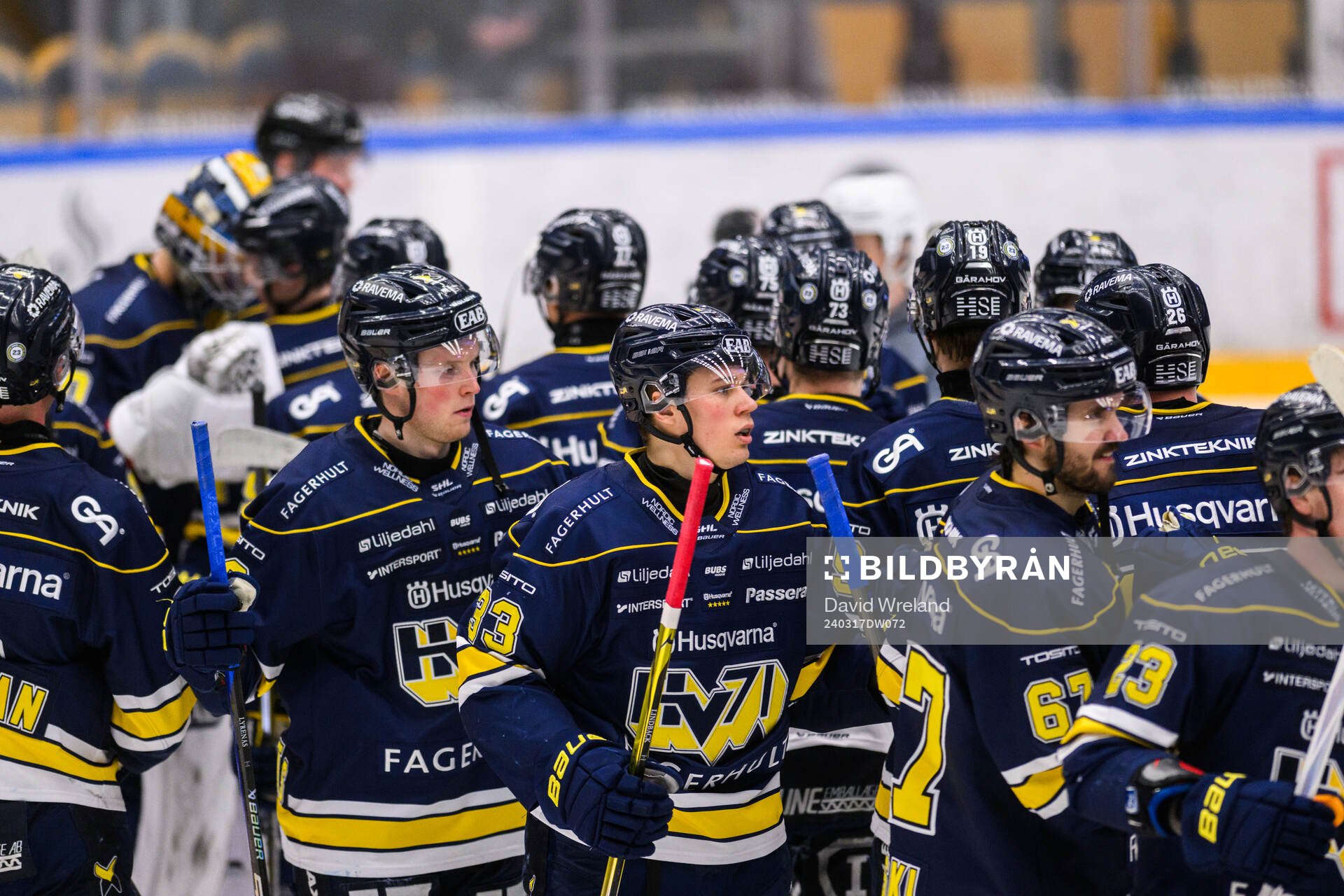 HV71s Måns Lindbäck  jublar