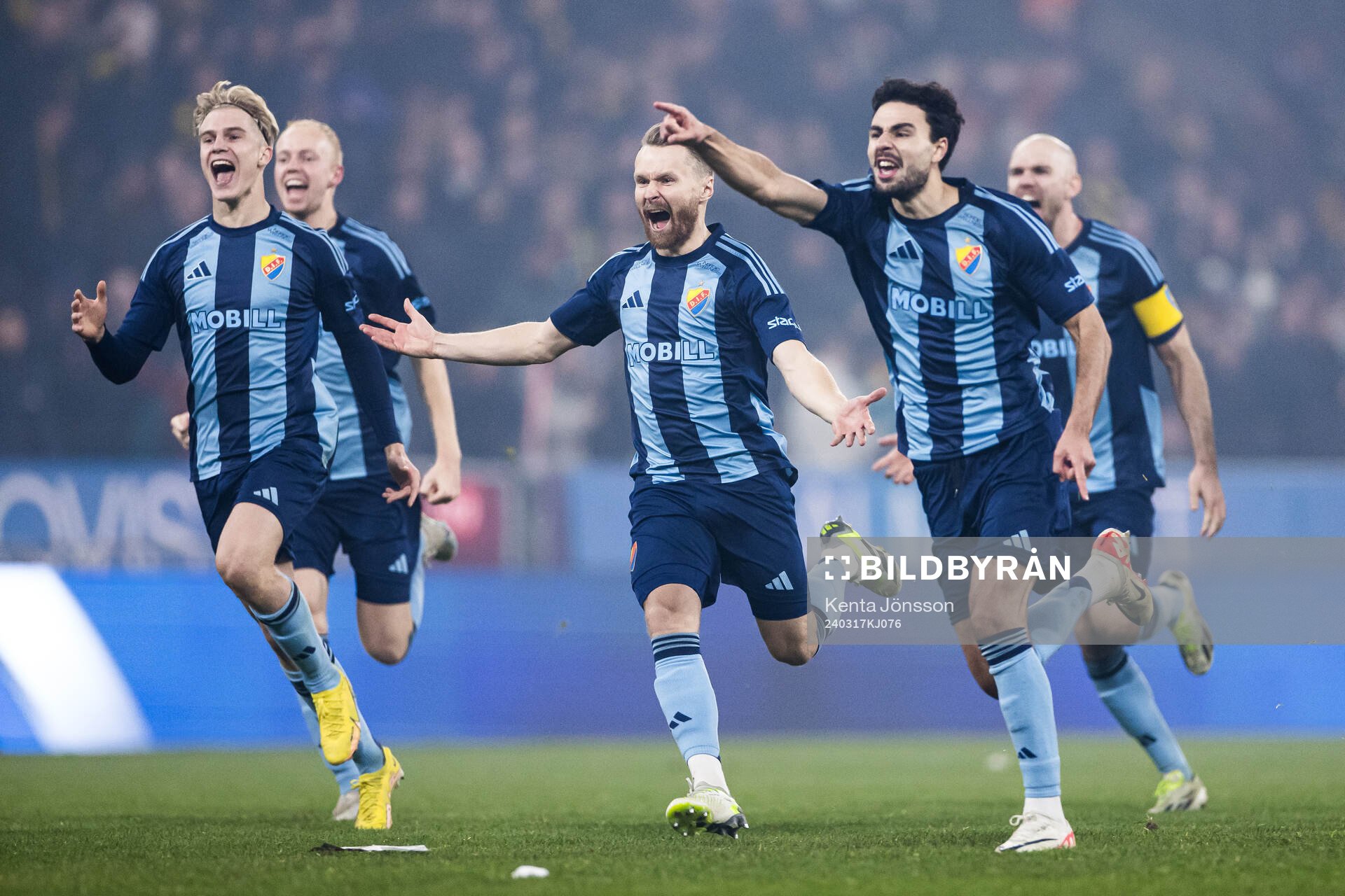Djurgårdens Lucas Bergvall, Jacob Une Larsson och Deniz