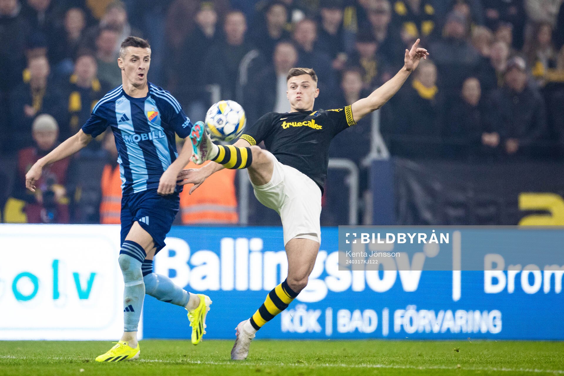 Djurgårdens Haris Radetinac och AIKs Erik Ring