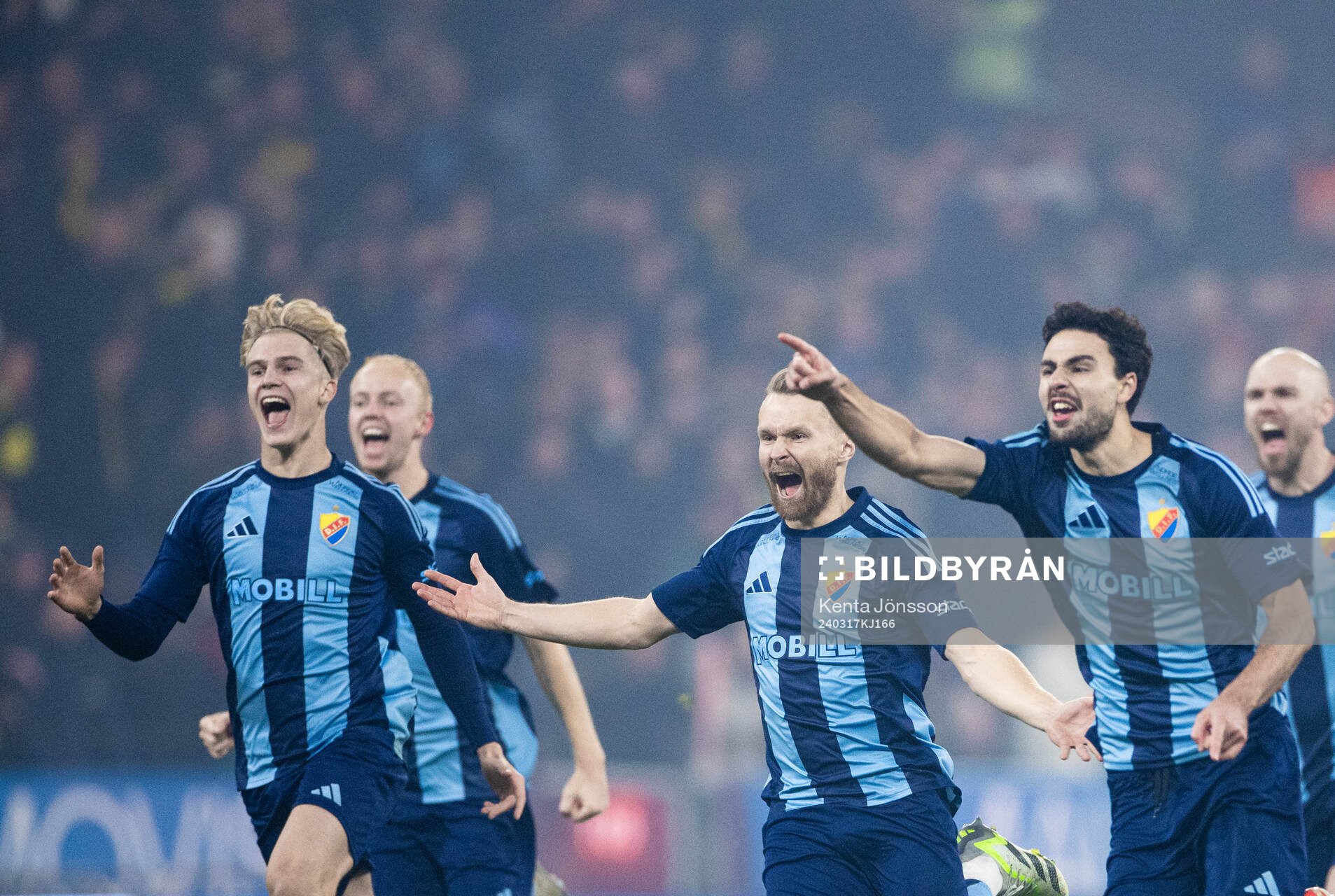 Djurgårdens Lucas Bergvall, Jacob Une Larsson och Deniz