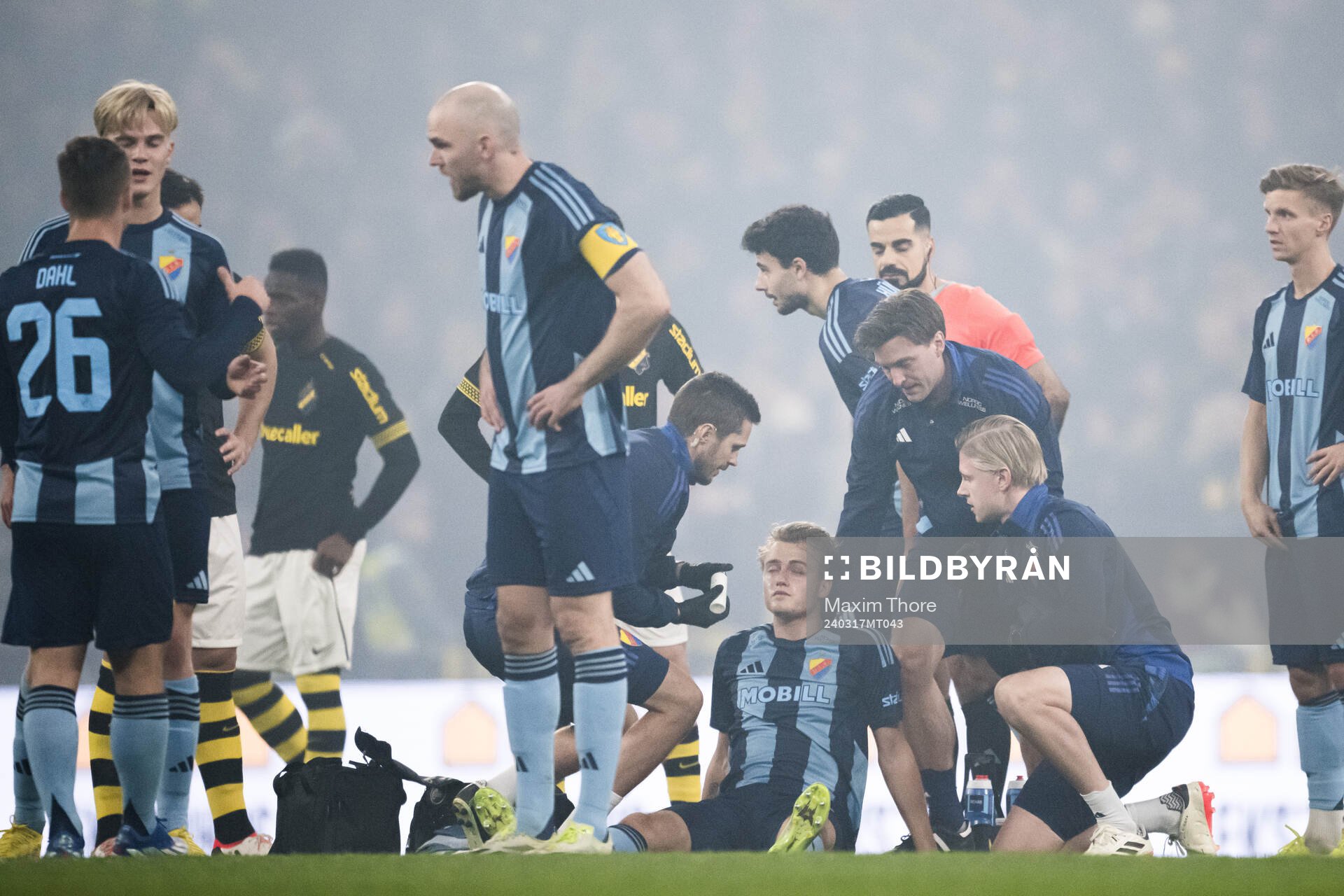 Djurgårdens Oskar Fallenius har ont