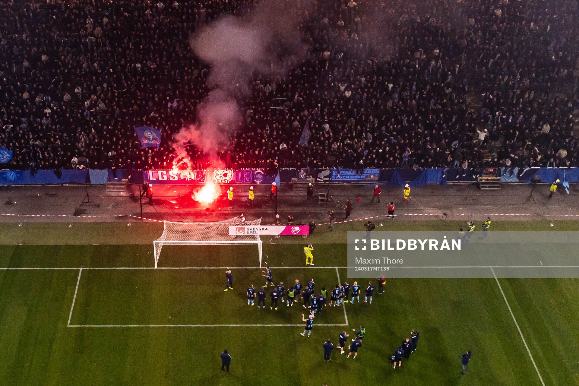 Djurgårdens målvakt Jacob Widell Zetterström jublar