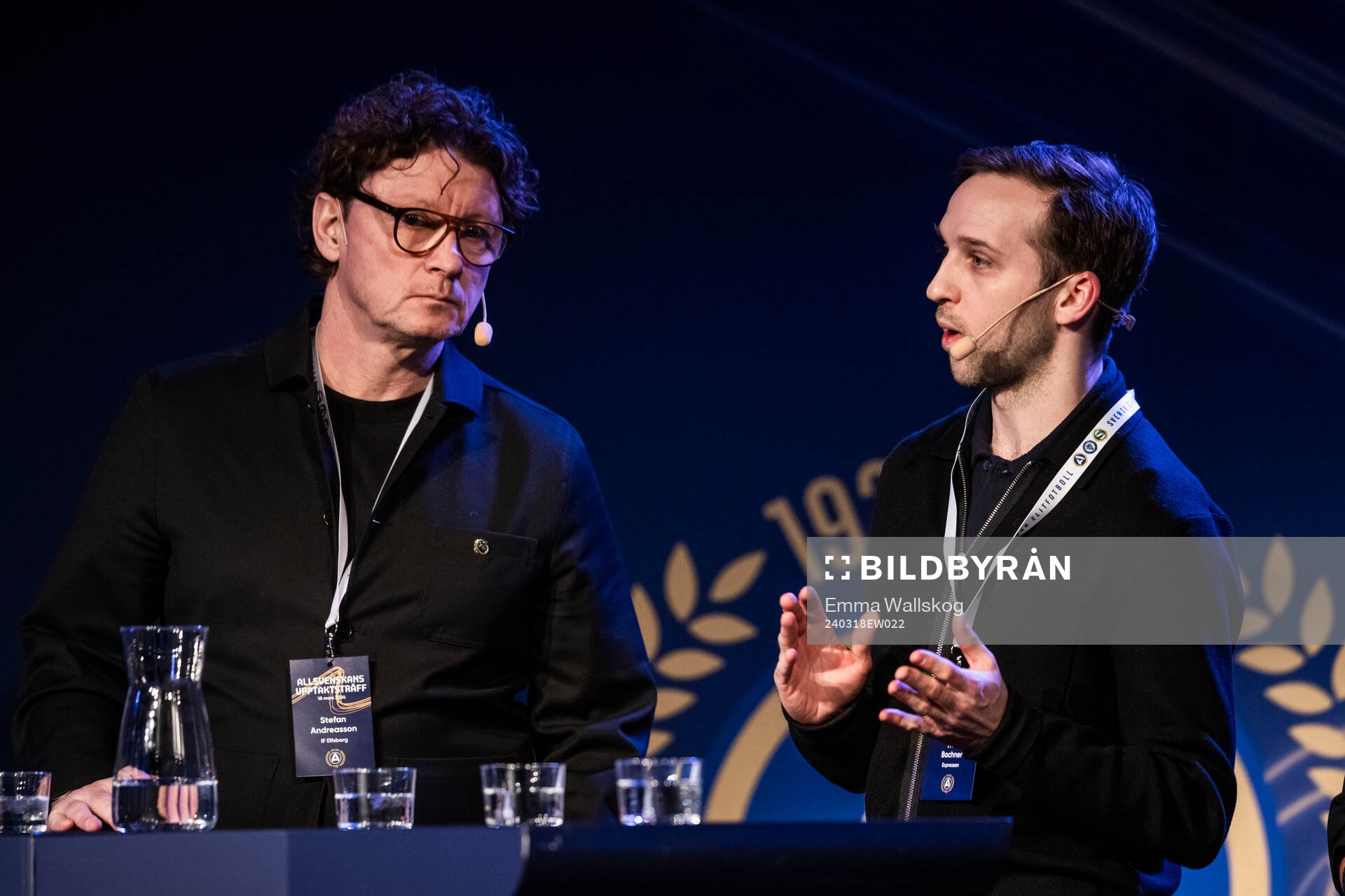 Stefan Andersson, Elfsborg, och Noa Bachner, Expressen, under fotbollsallsvenskans upptaktsträff den 18 mars 2024 i Stockholm. 