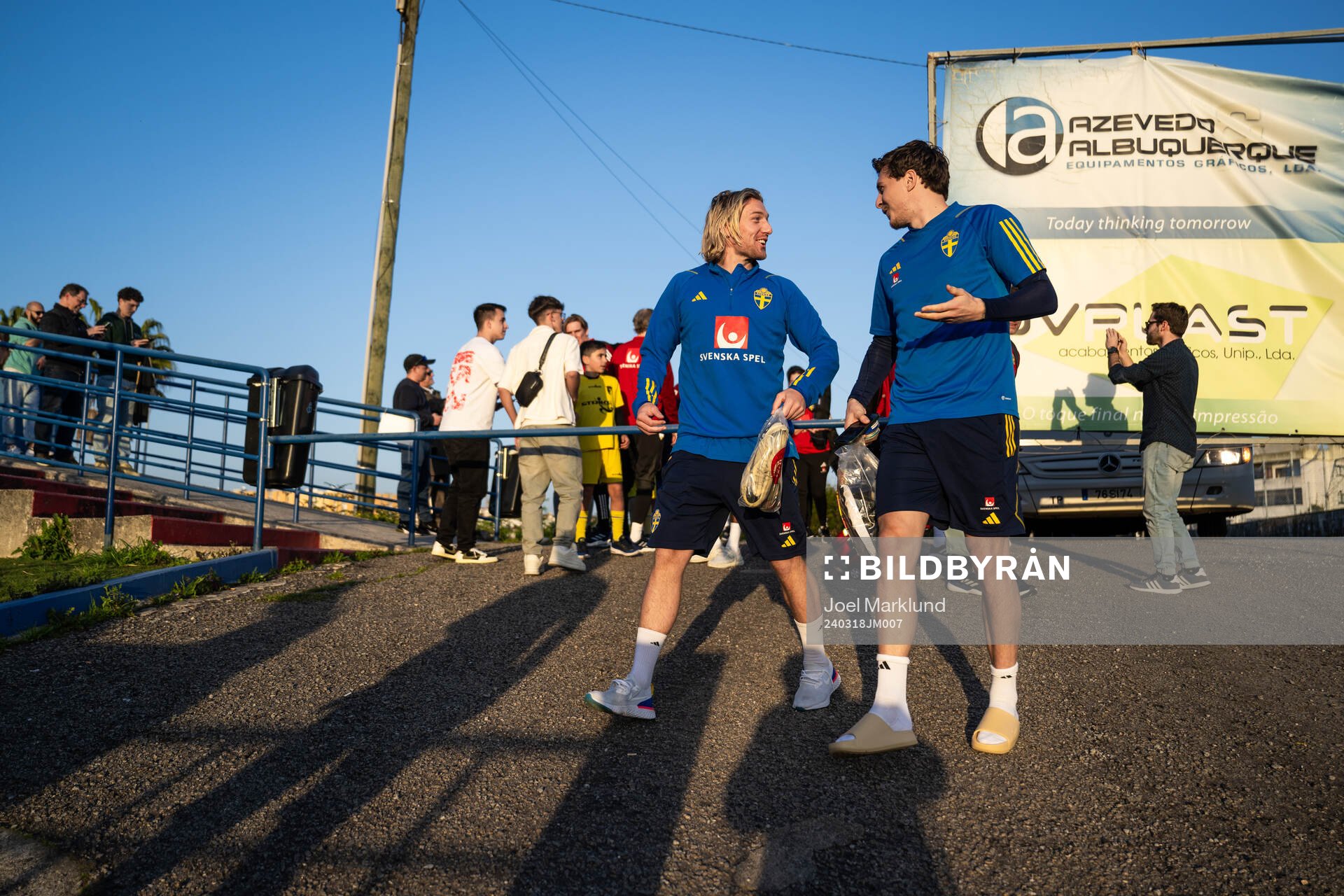 Emil Forsberg and Victor Nilsson Lindelöf of the Swedish
