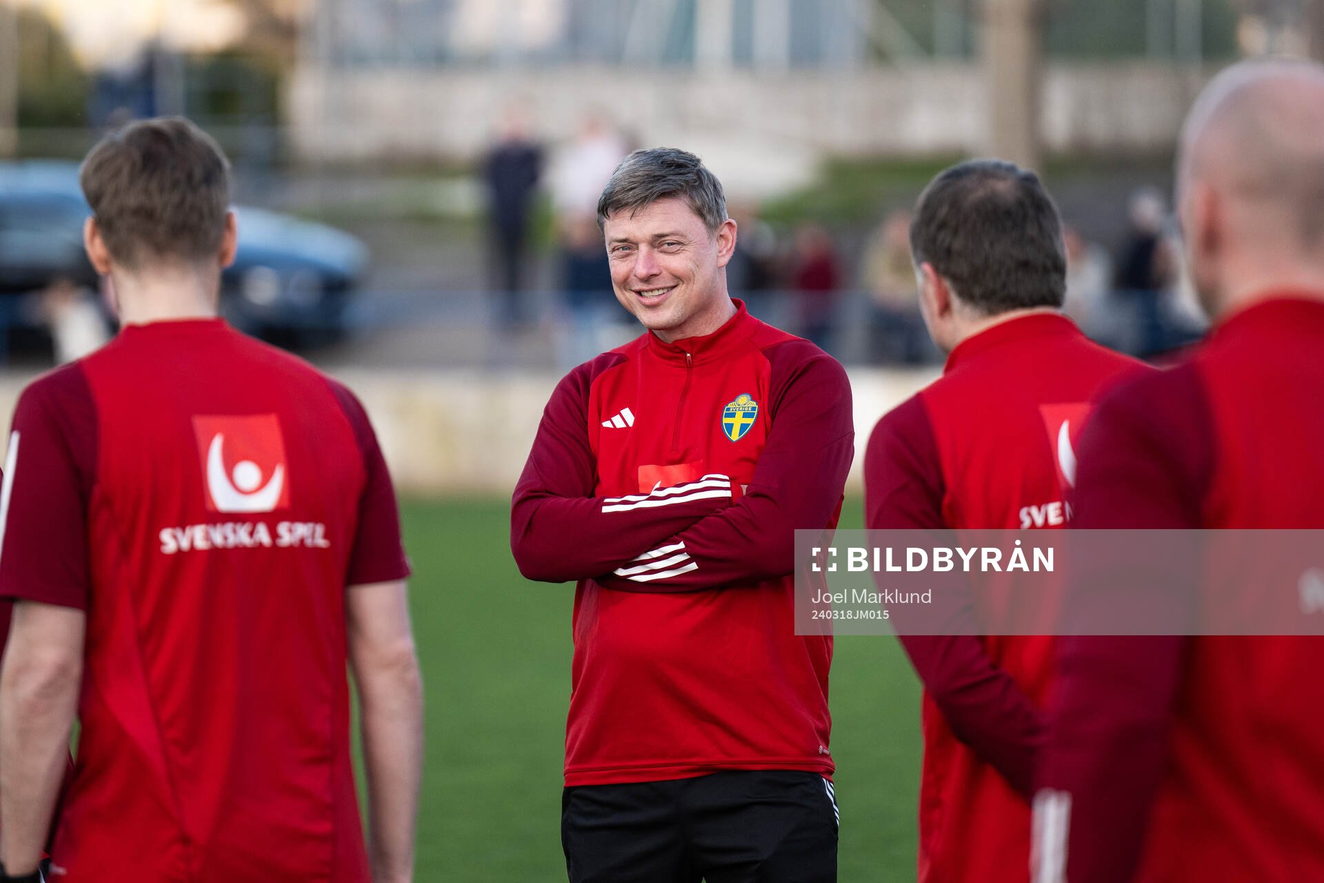 Head coach Jon Dahl Tomasson of the Swedish men's national