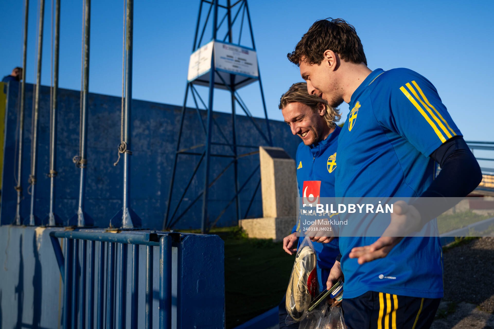 Emil Forsberg and Victor Nilsson Lindelöf of the Swedish