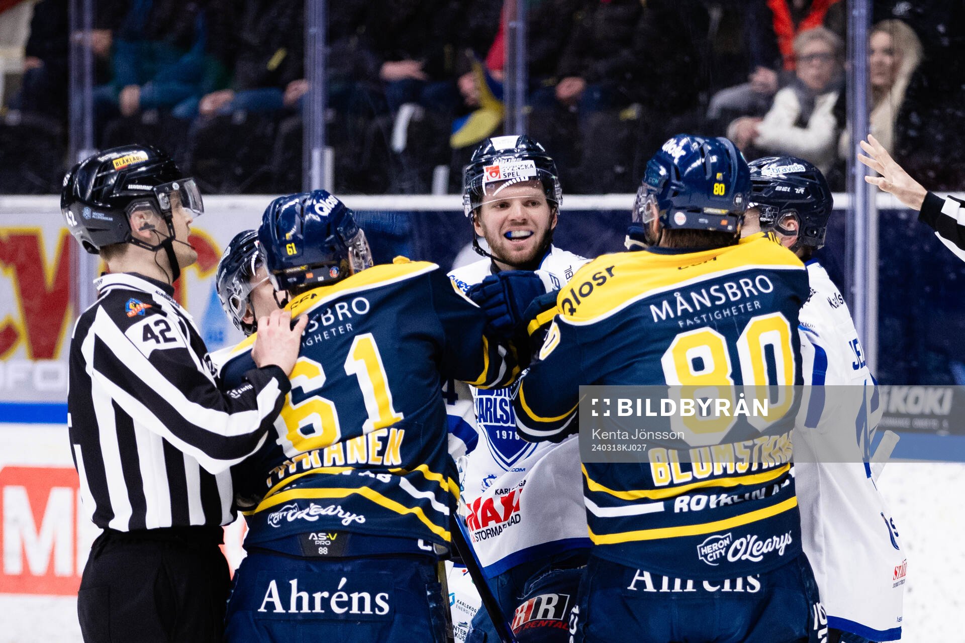 Karlskogas Alexander Leandersson i bråk med Södertäljes