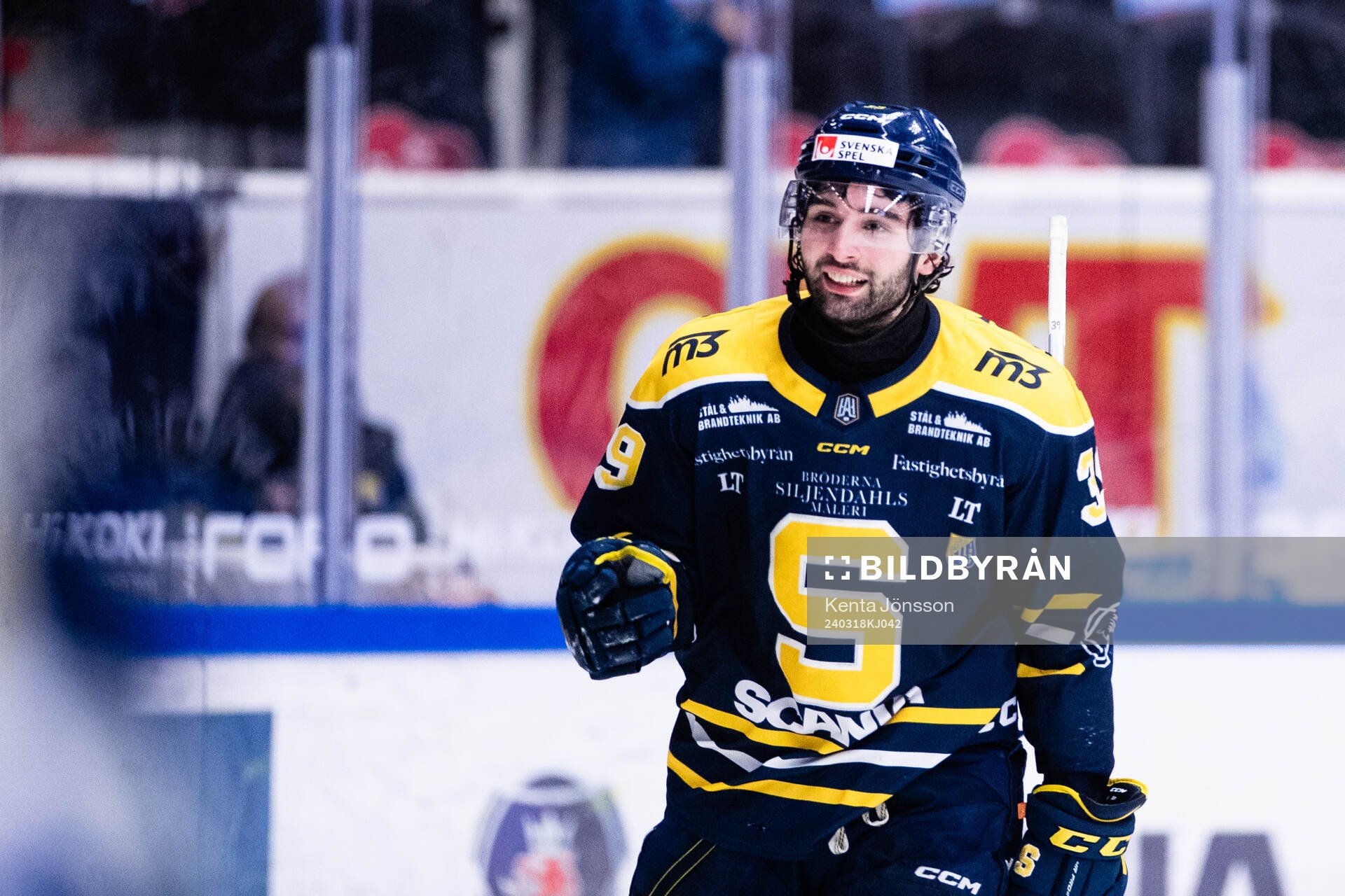 Södertäljes Stelio Mattheos jublar