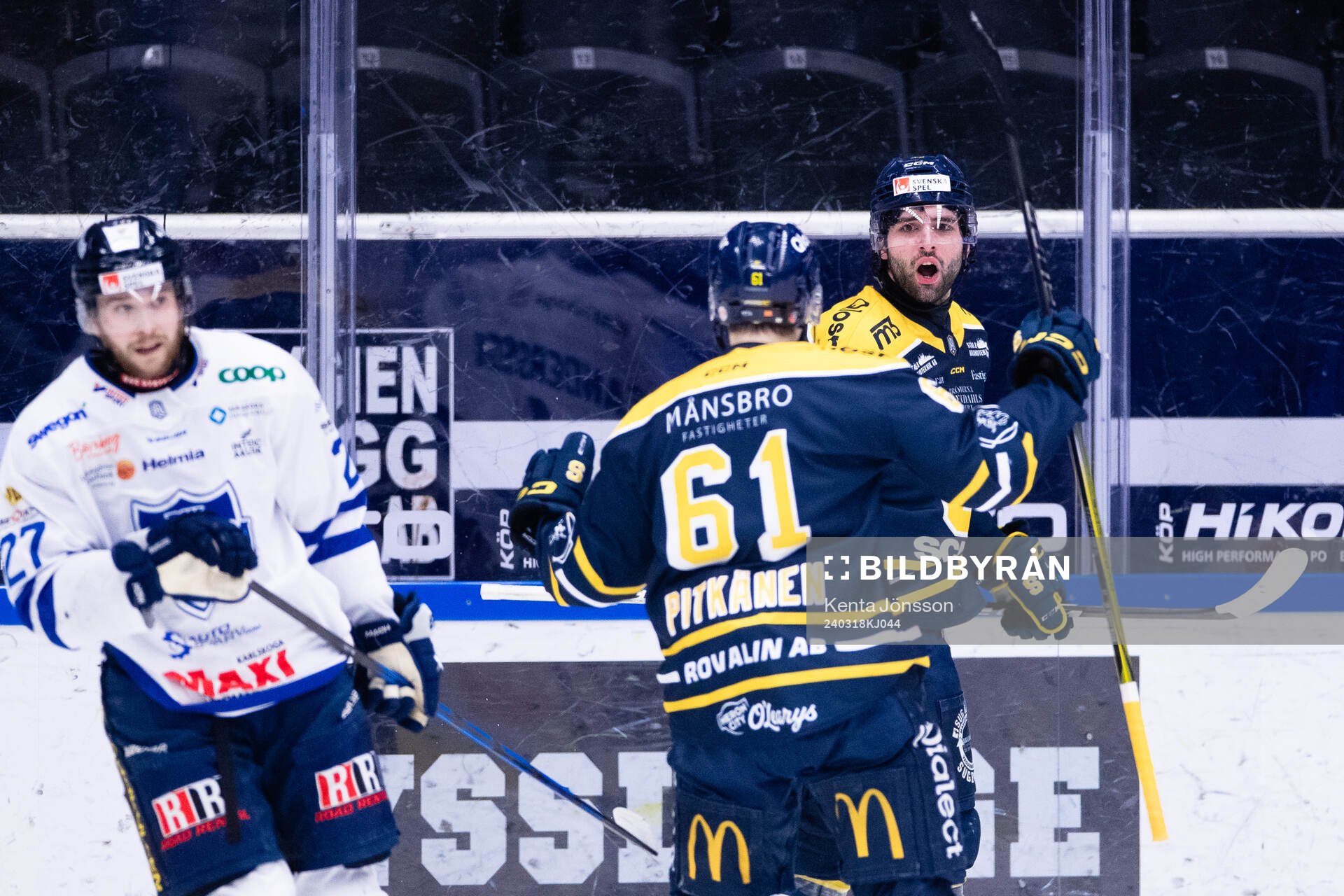 Södertäljes Stelio Mattheos jublar