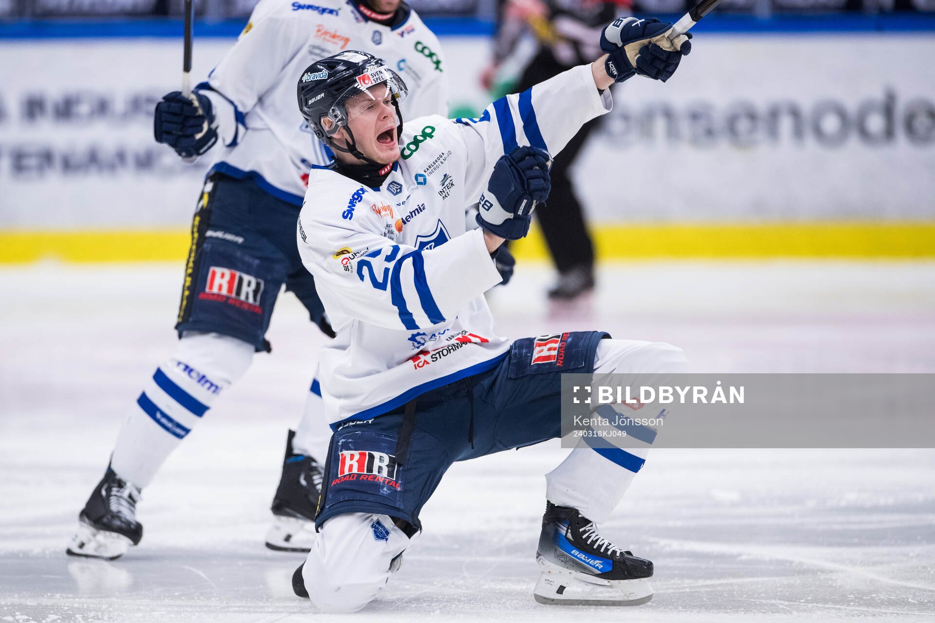Karlskogas Albin Eriksson jublar