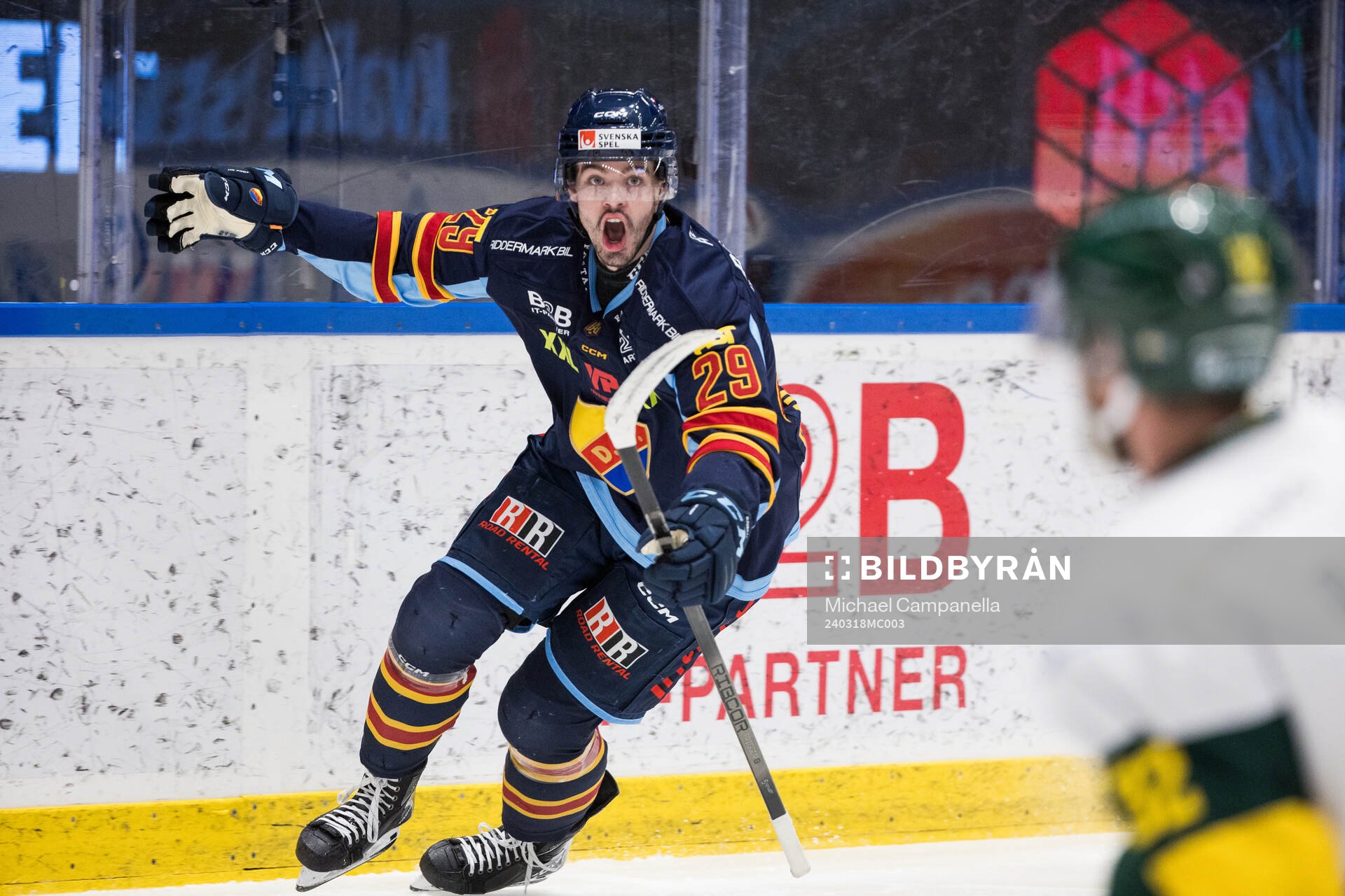 Djurgårdens Axel Andersson jublar