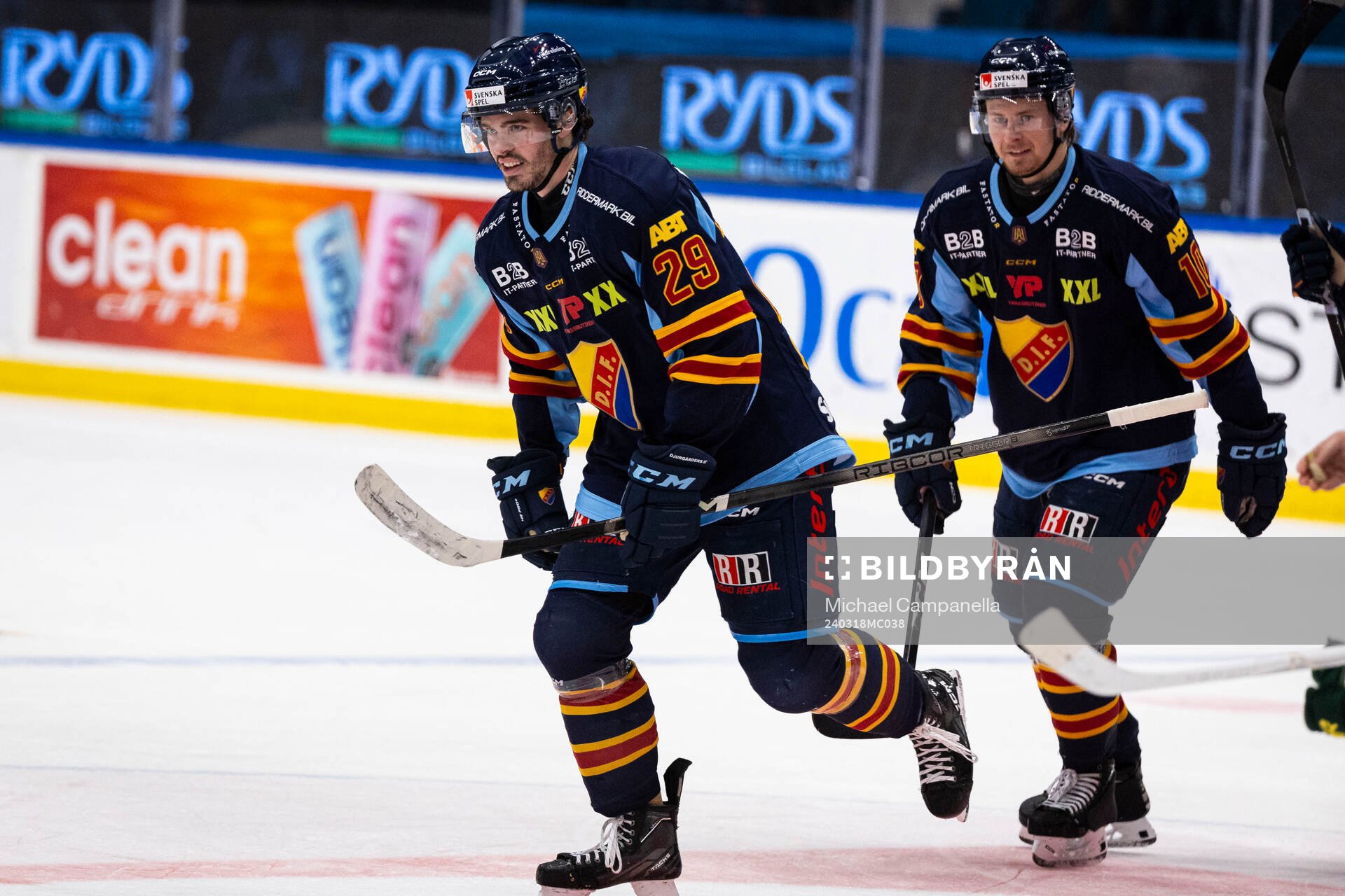 Djurgårdens Axel Andersson jublar