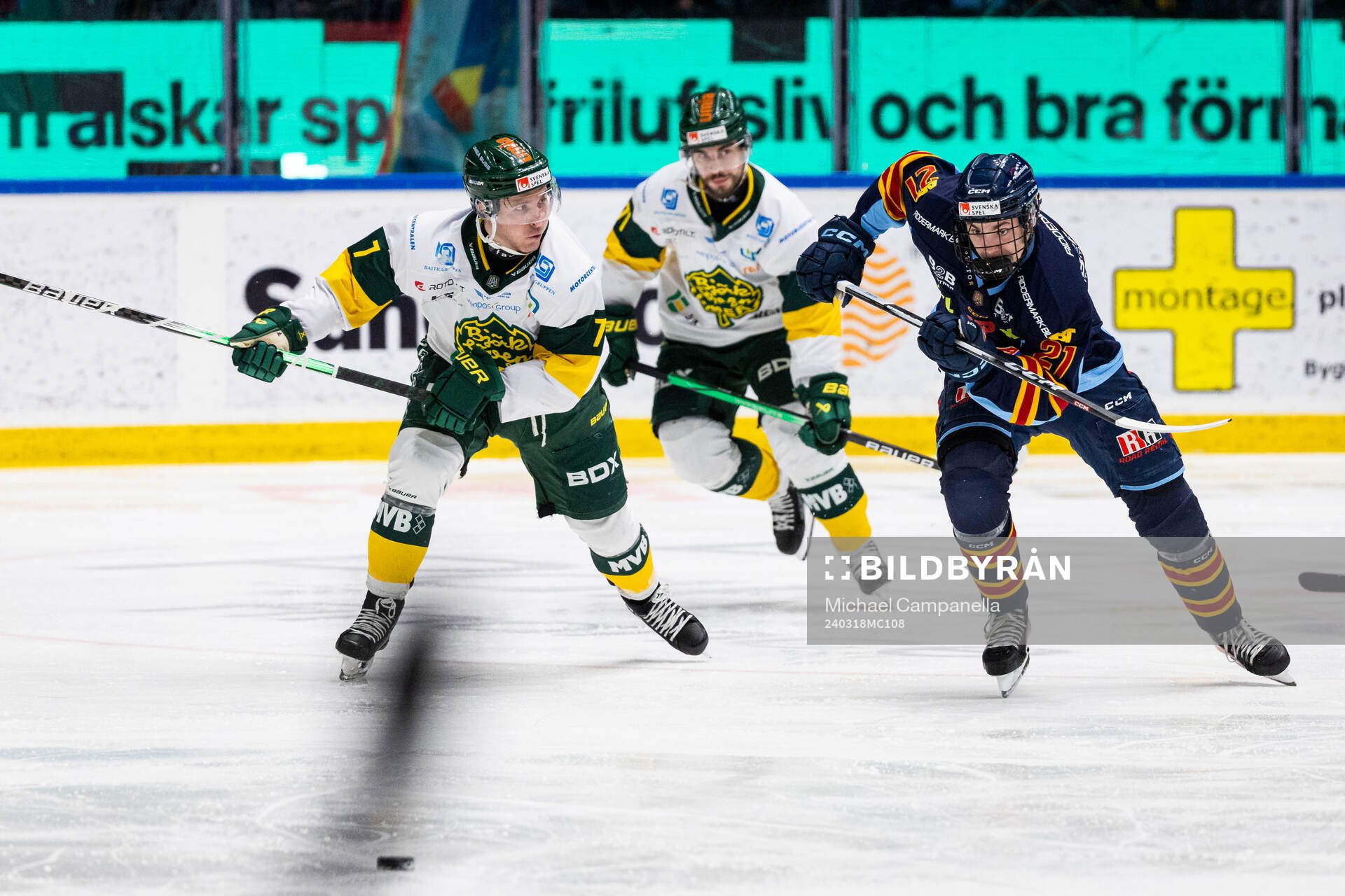 Björklövens Nicholas Schilkey och Djurgårdens Linus