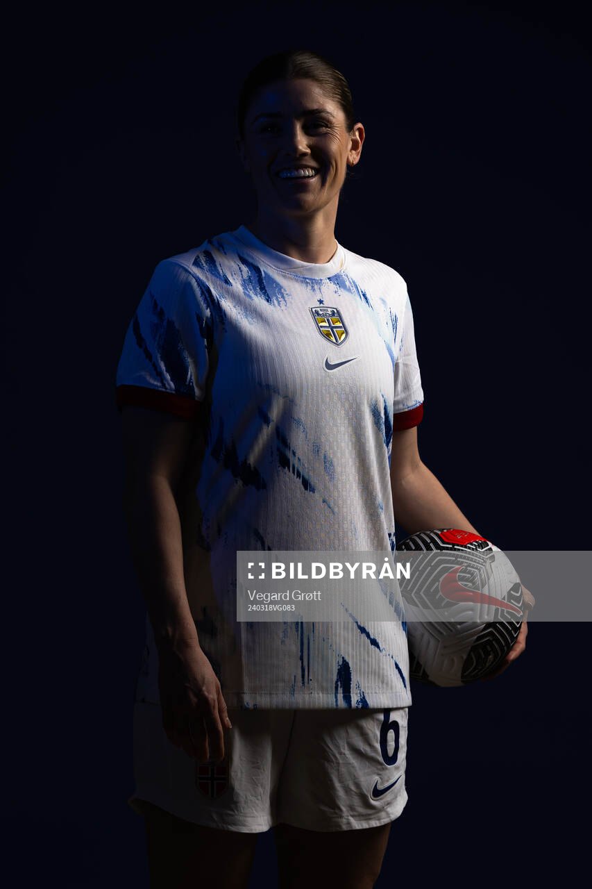 Maren Mjelde of the Norwegian national football team poses