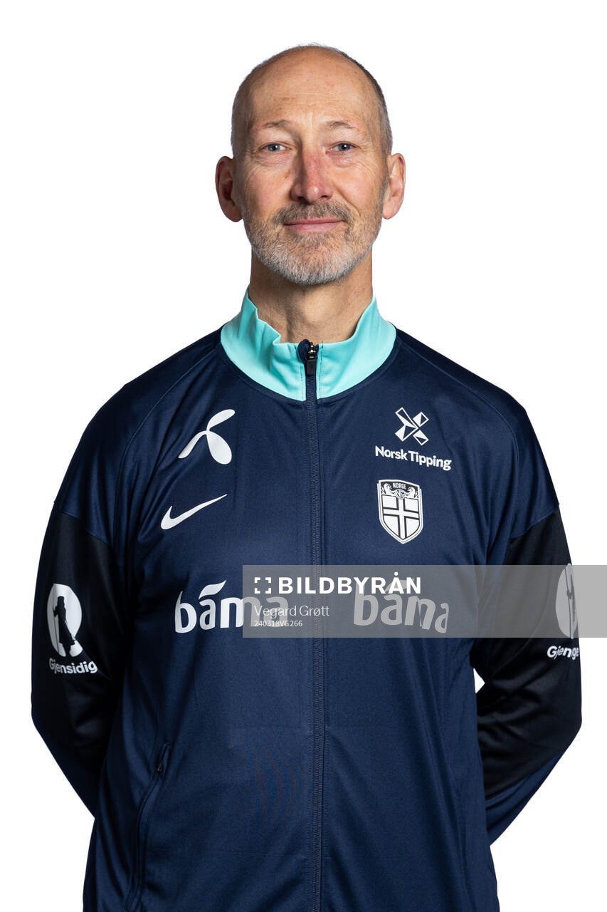 Leif Arne Lystad, manual therapist of the Norwegian