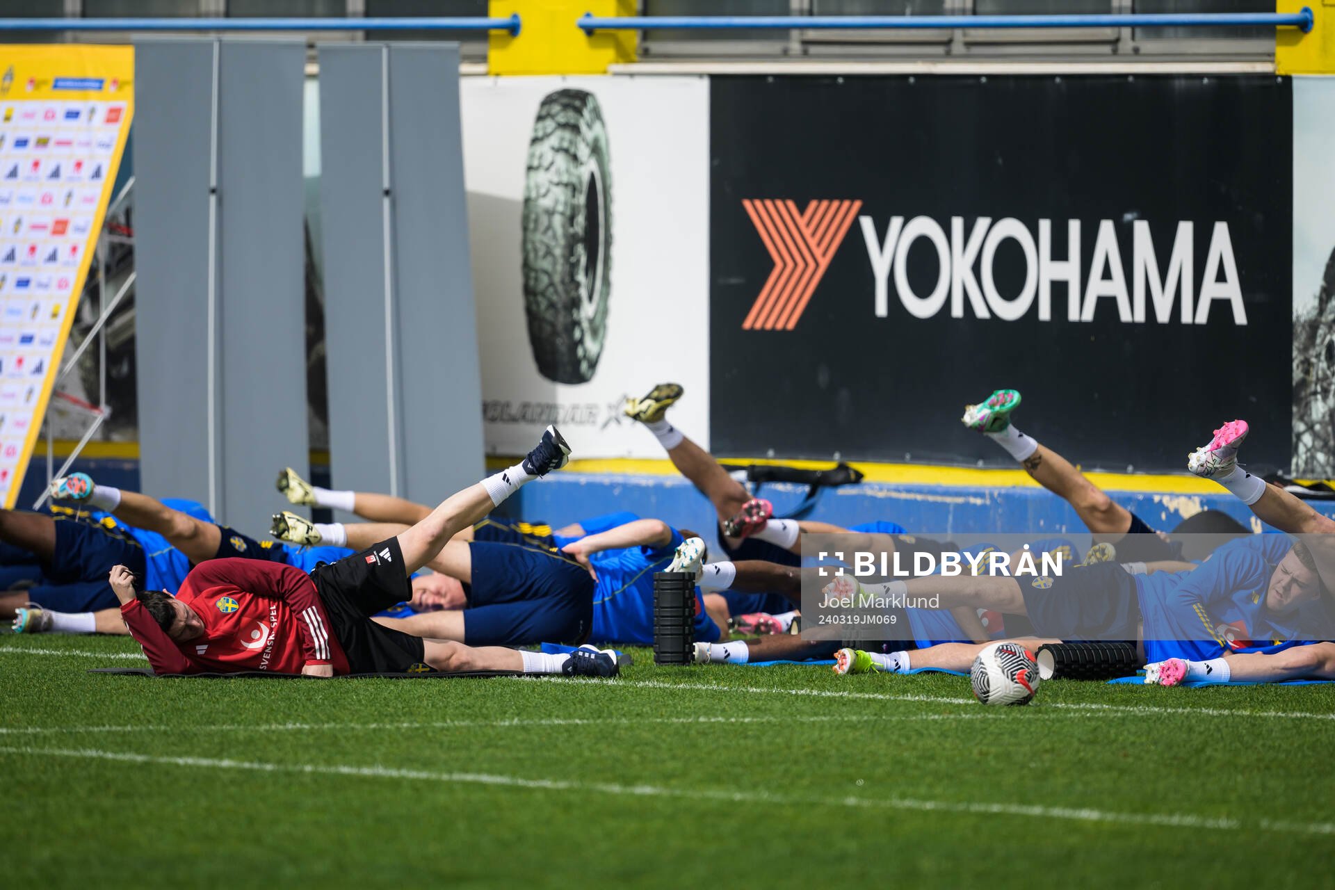 Physio coach Ben Rosen of the Swedish men's national