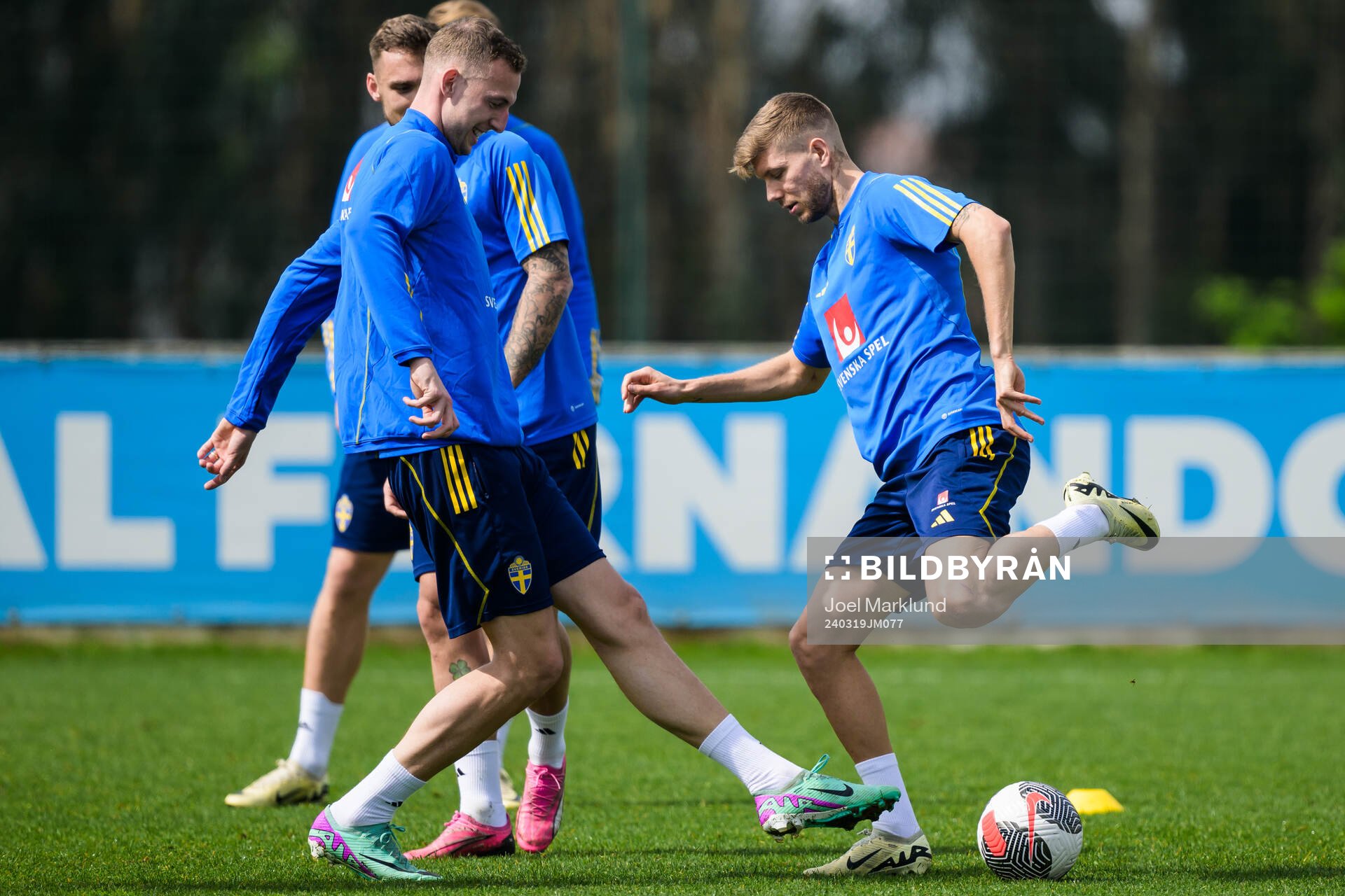 Gustaf Nilsson and Anton Salétros of the Swedish men's