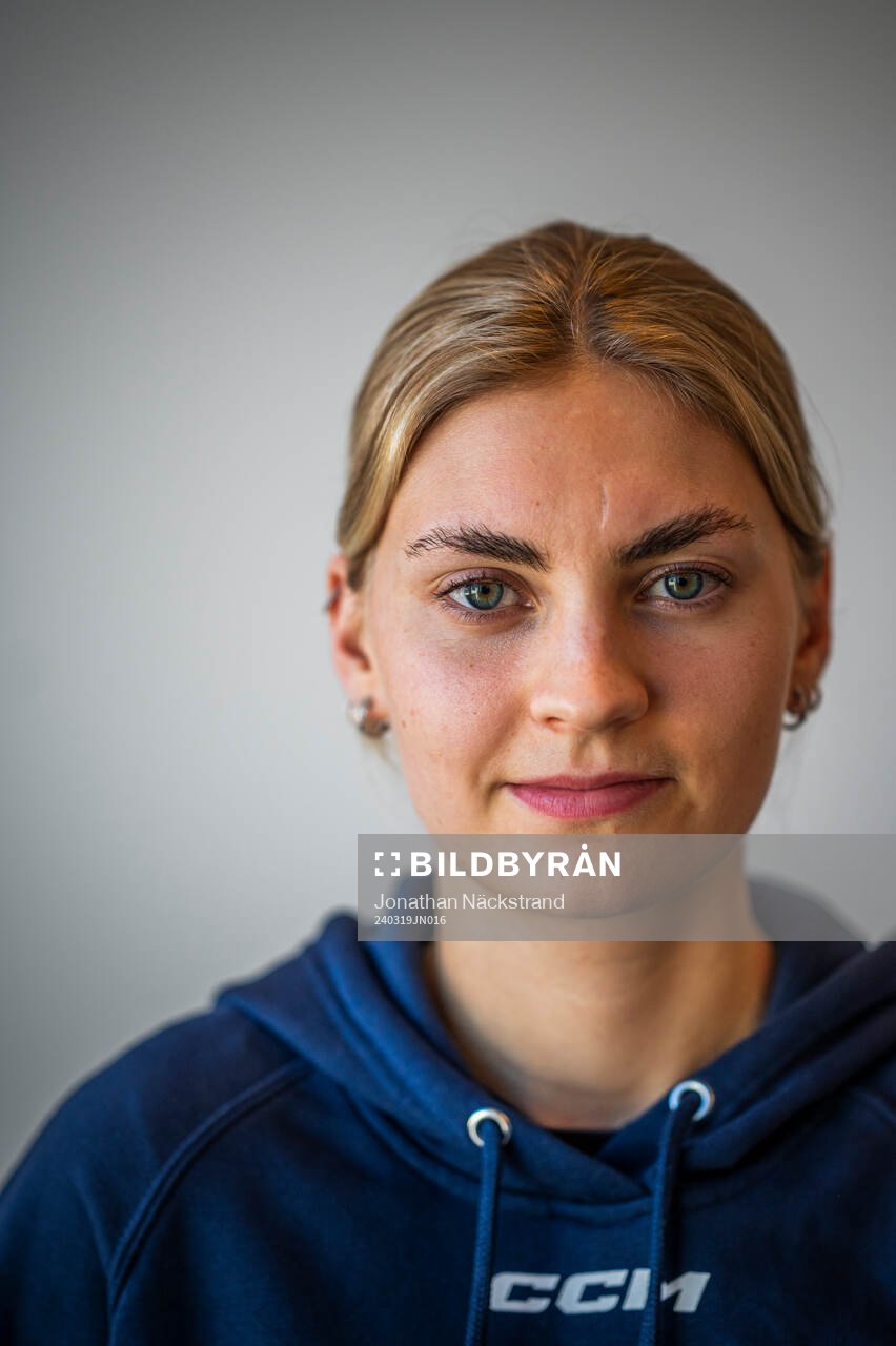 Goaltender Ida Boman of Sweden’s women national Ice