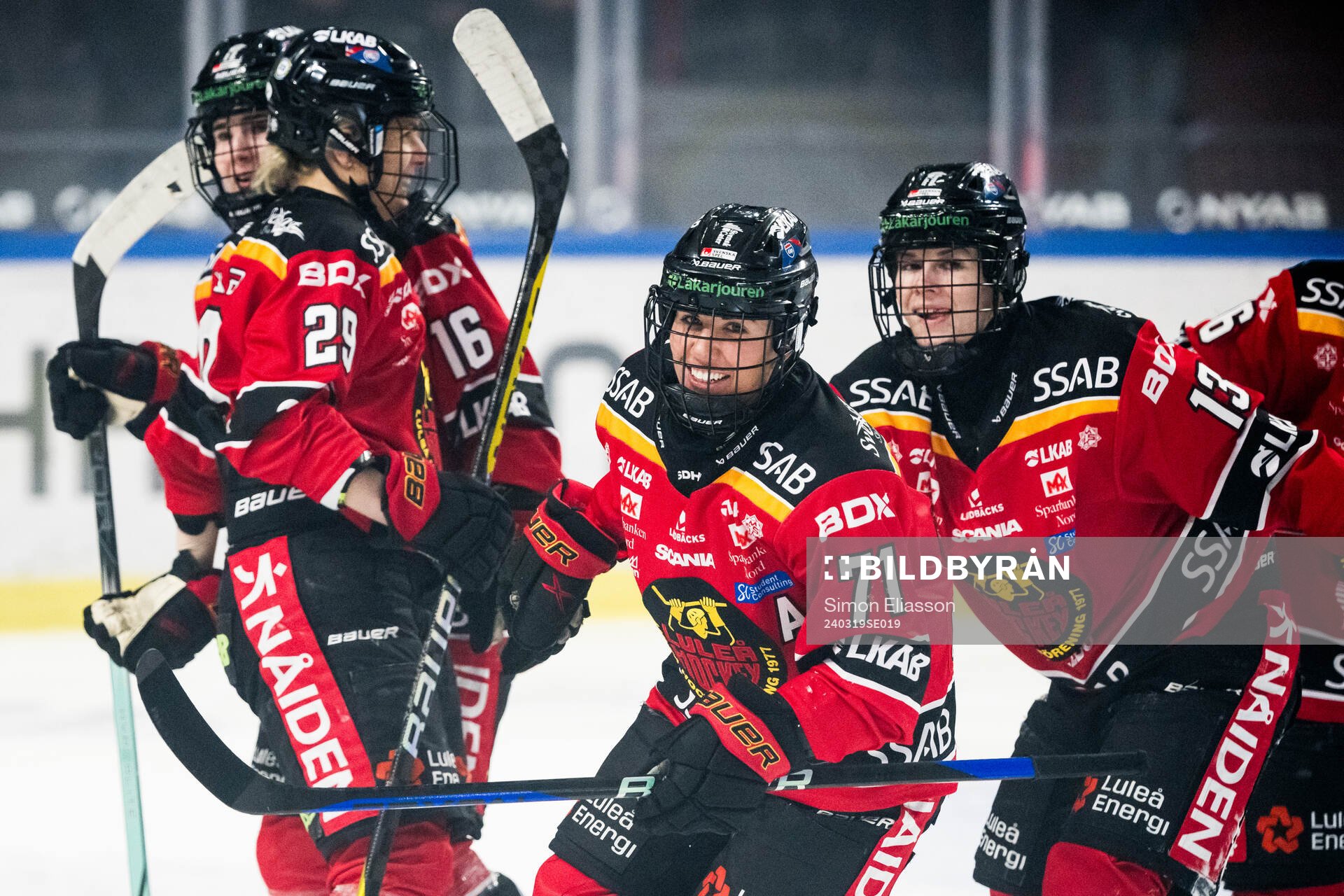 Luleås Anna Kjellbin jublar
