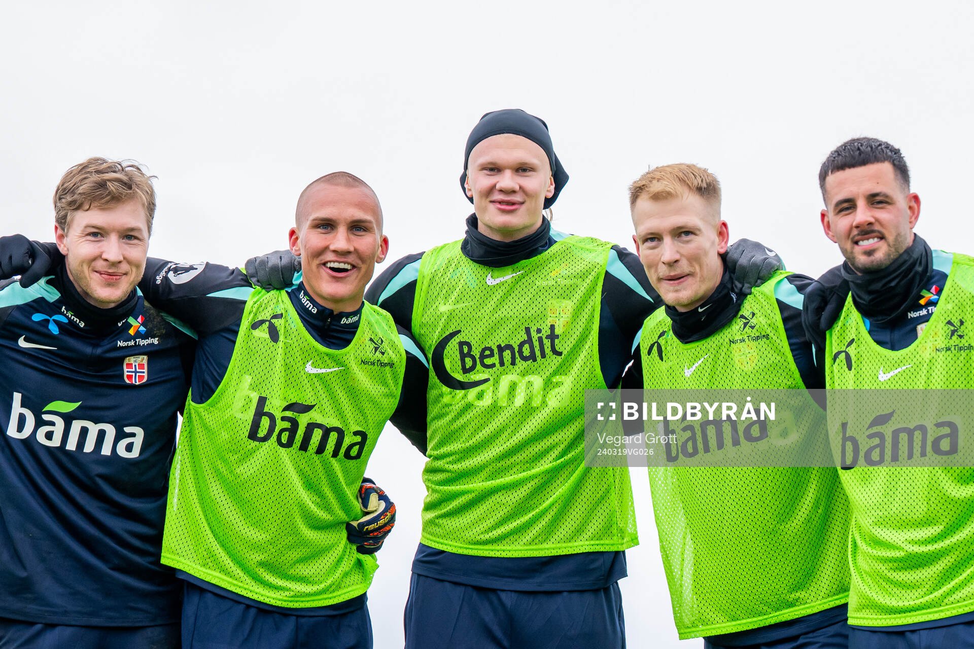 Goalkeeper Mathias Dyngeland, Leo Skiri Østigård, Erling