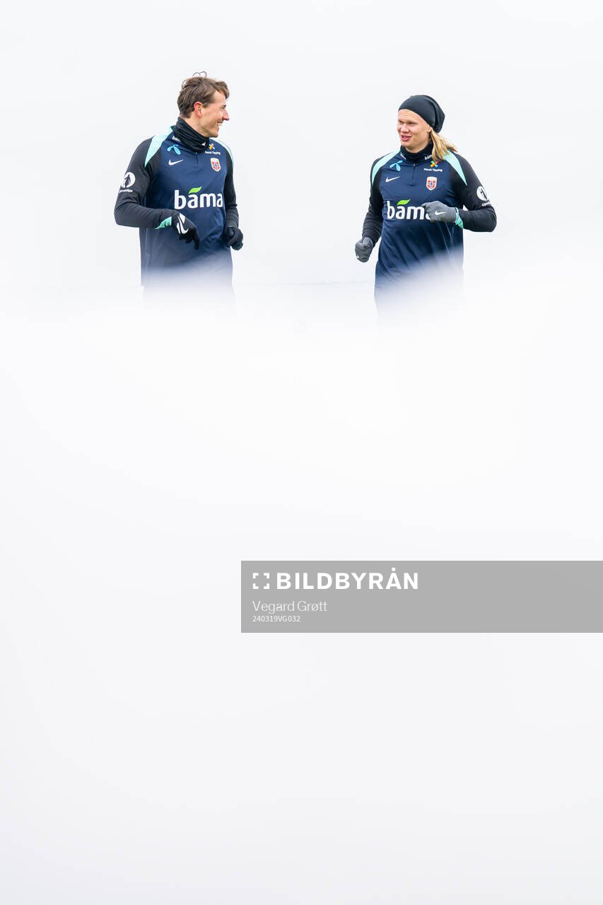 Sander Berge and Erling Braut Haaland of the Norwegian