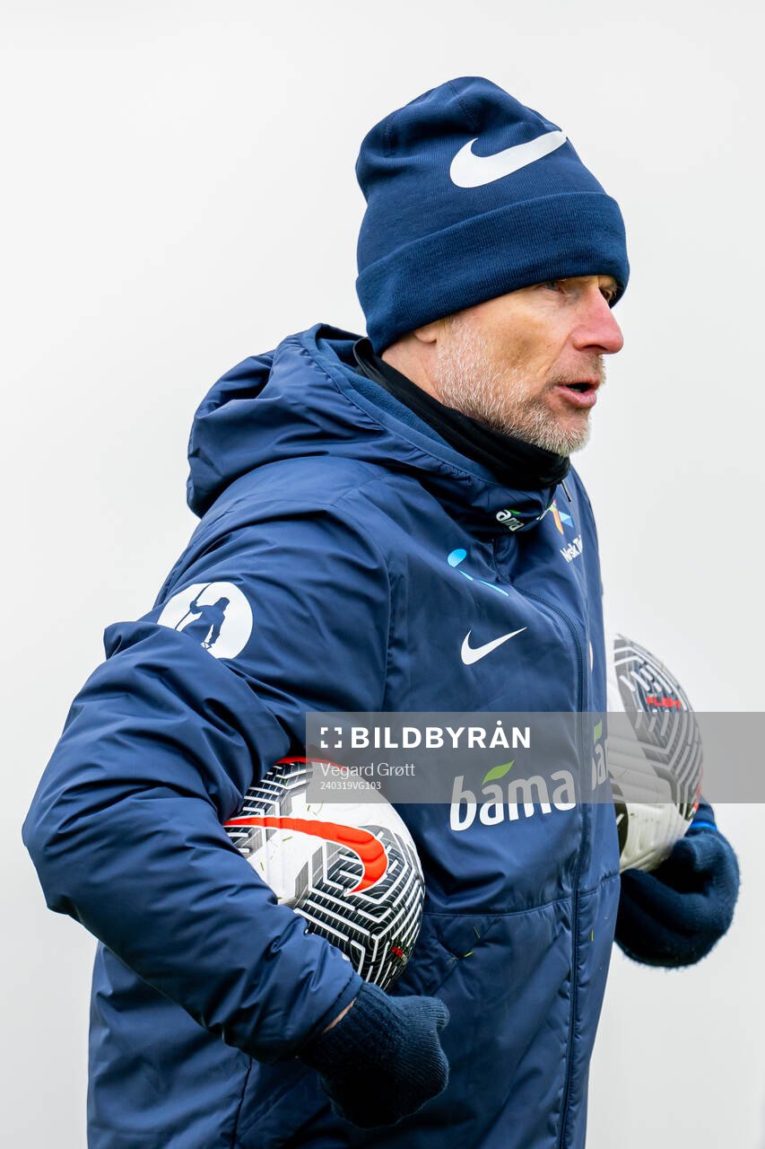Ståle Solbakken, head coach of the Norwegian national