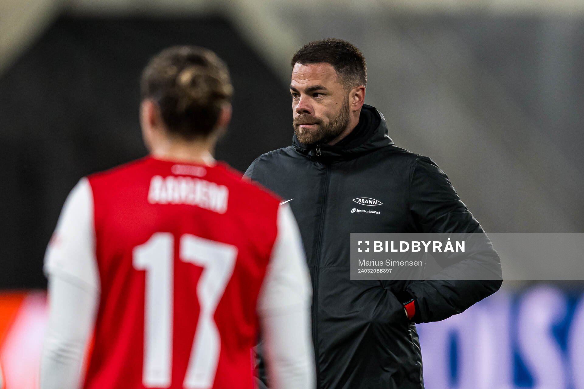 Martin Ho, head coach of Brann, looks dejected