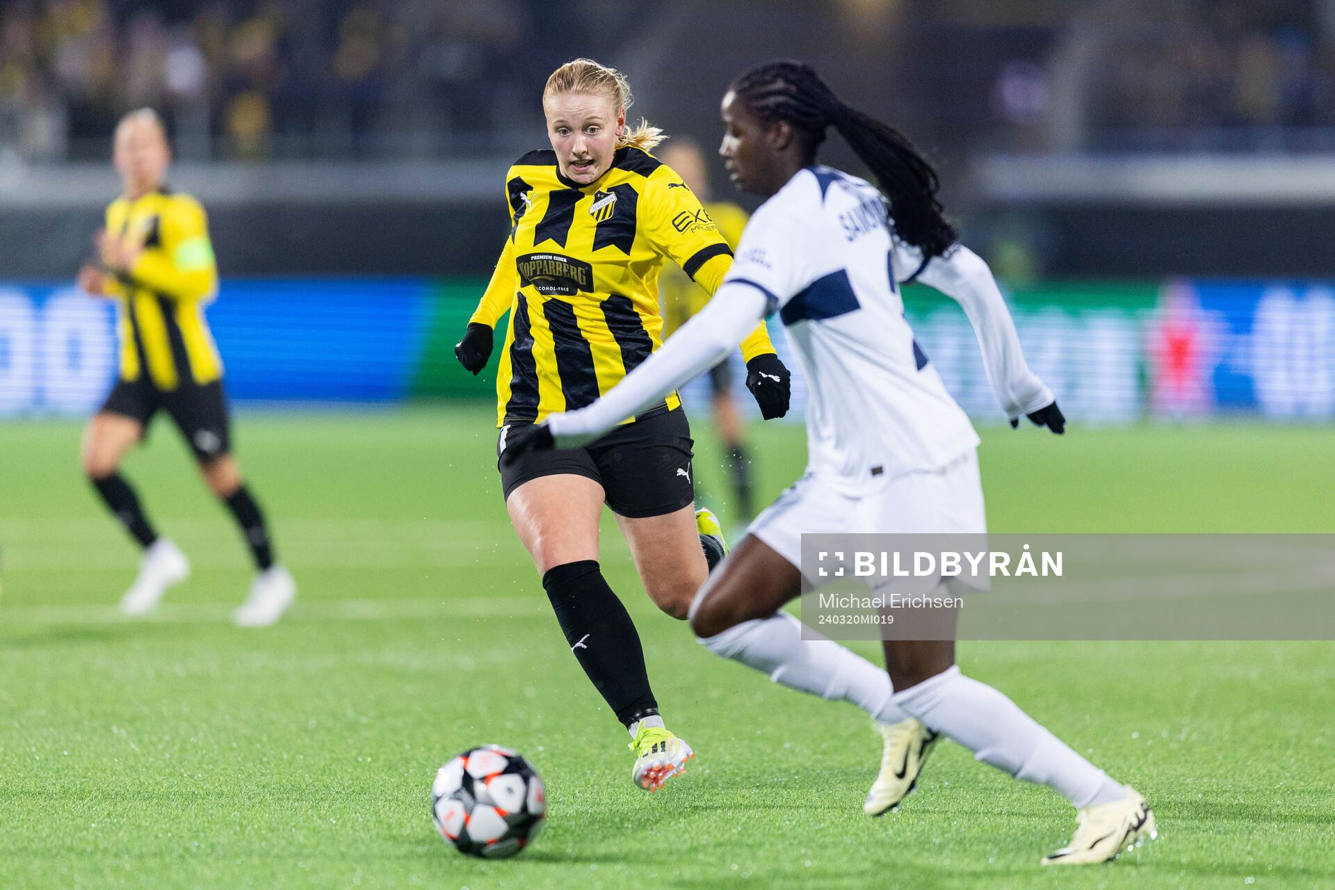 Johanna Fossdalsá Sørensen of Häcken and Tabitha