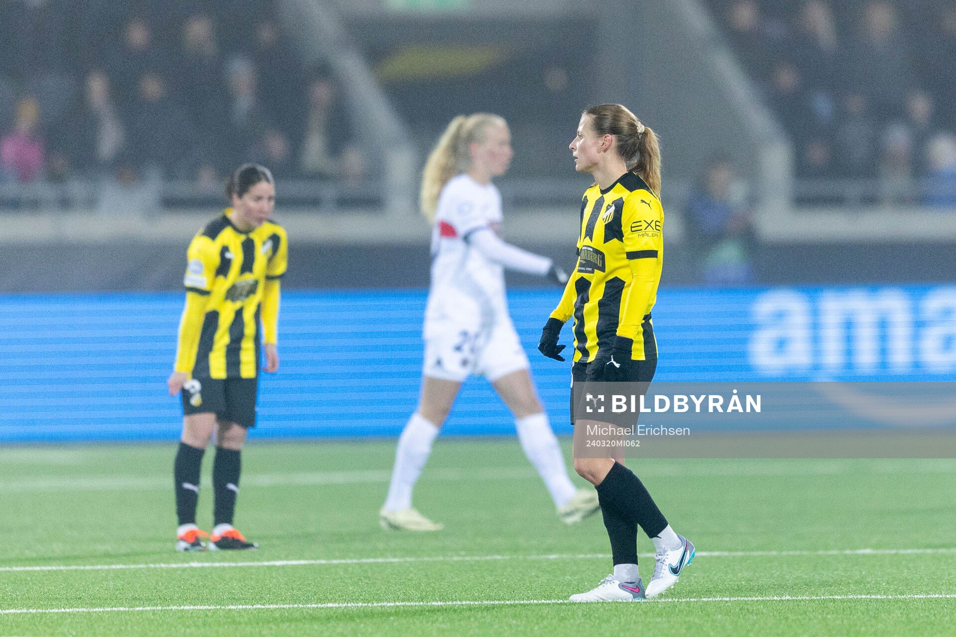 Anna Anvegård of Häcken looks dejected