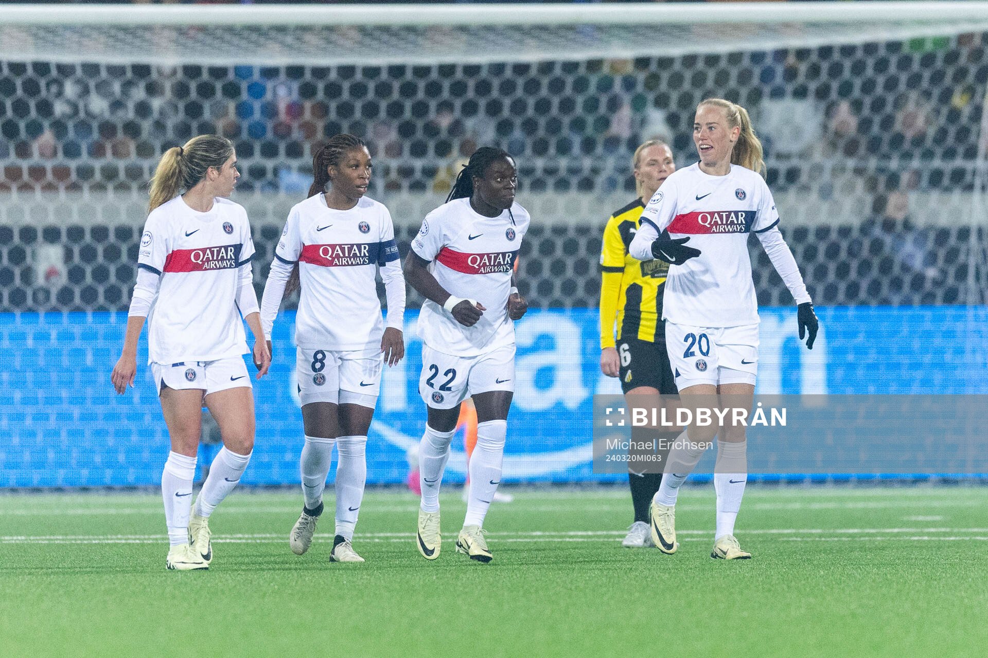 Tabitha Chawinga of Paris Saint Germain celebrates