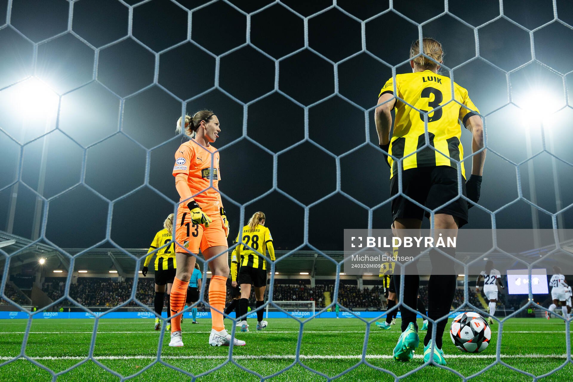 Goalkeeper Jennifer Falk and Aivi Luik look dejected
