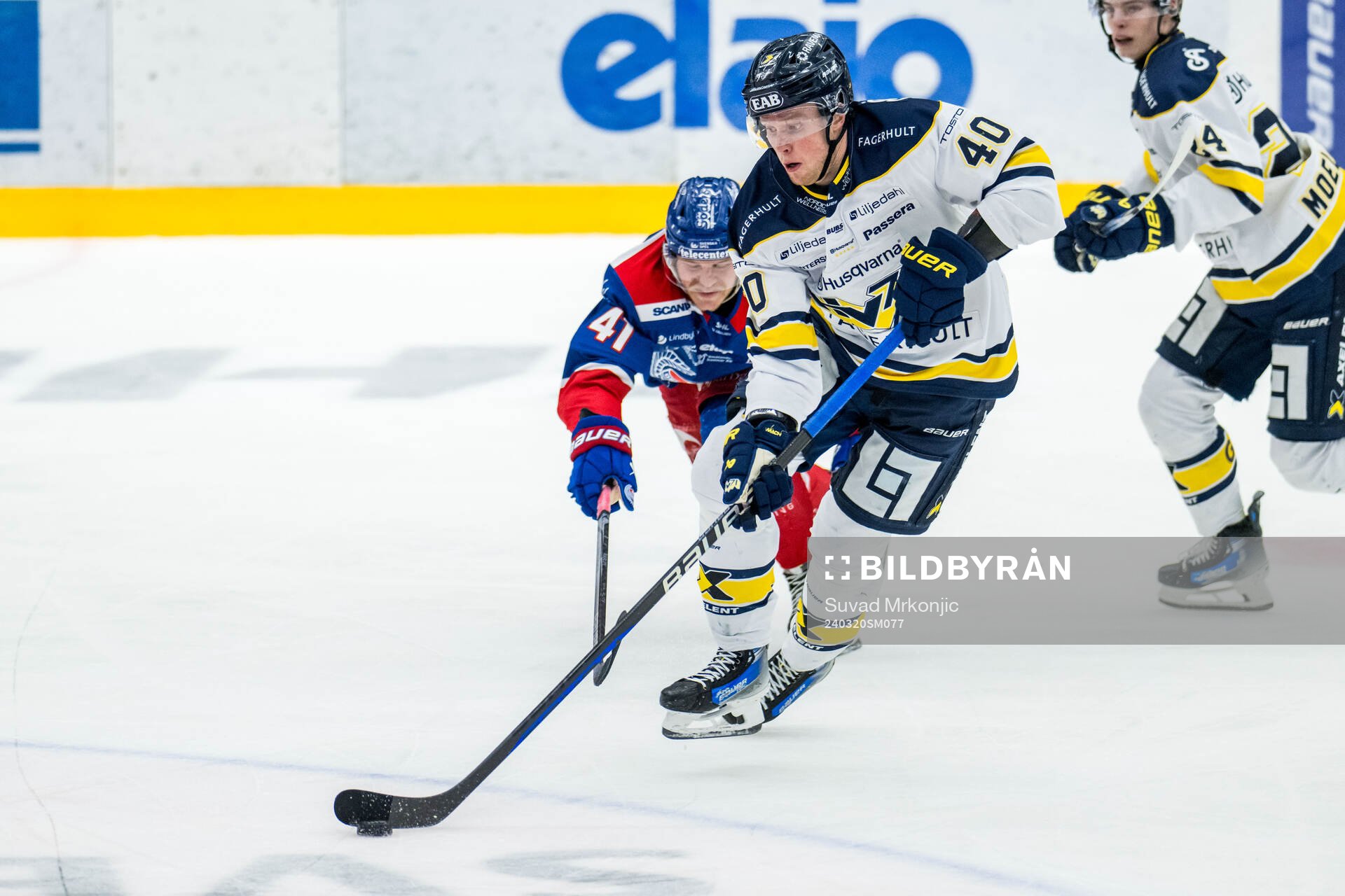 Oskarshamns Johan Johnsson och HV71s Oskar Stål-Lyrenäs