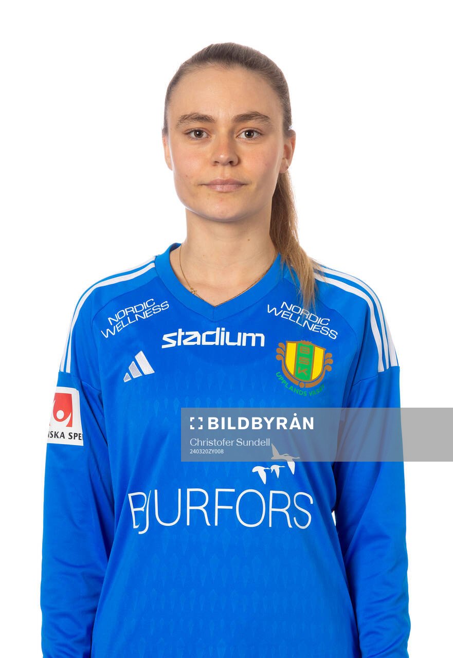 Bollstanäs Ella Wilson