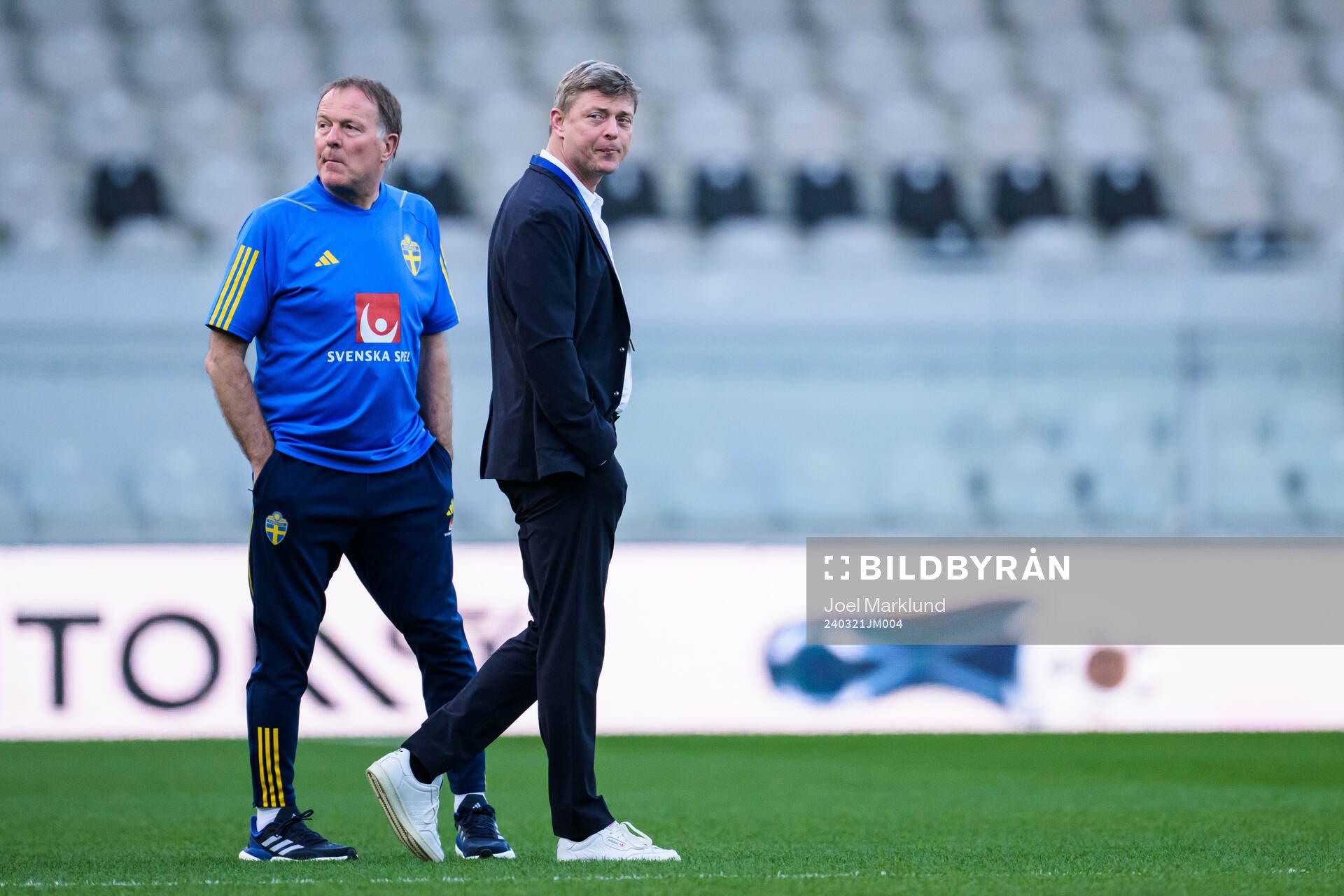 Assistant coach Remy Reijnierse and head coach Jon Dahl