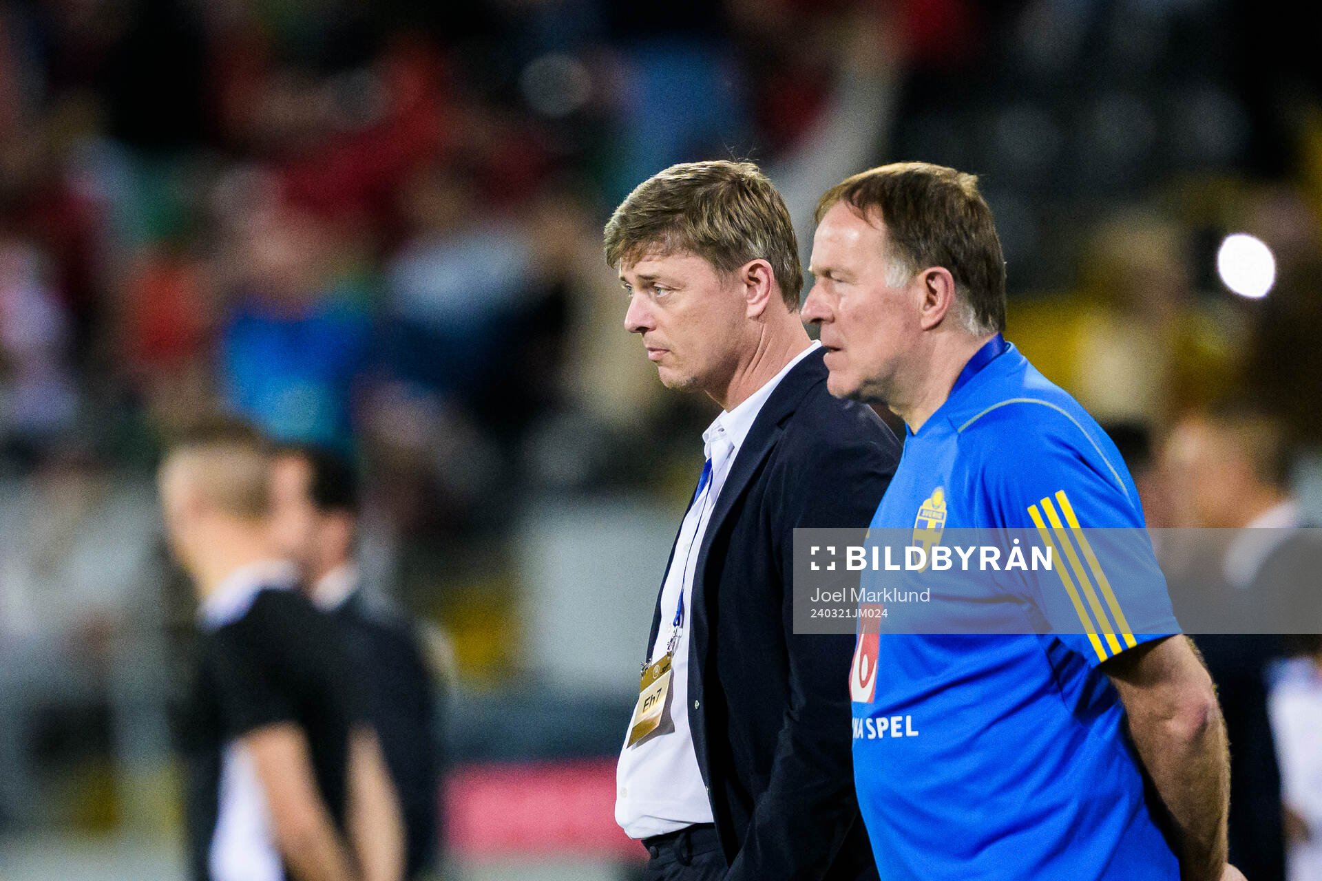 Head coach Jon Dahl Tomasson and assistant coach Remy