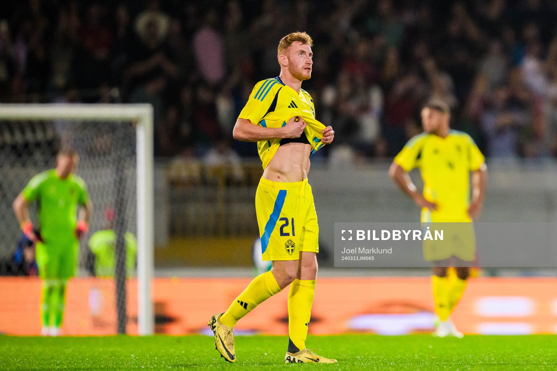 Dejan Kulusevski of Sweden looks dejected