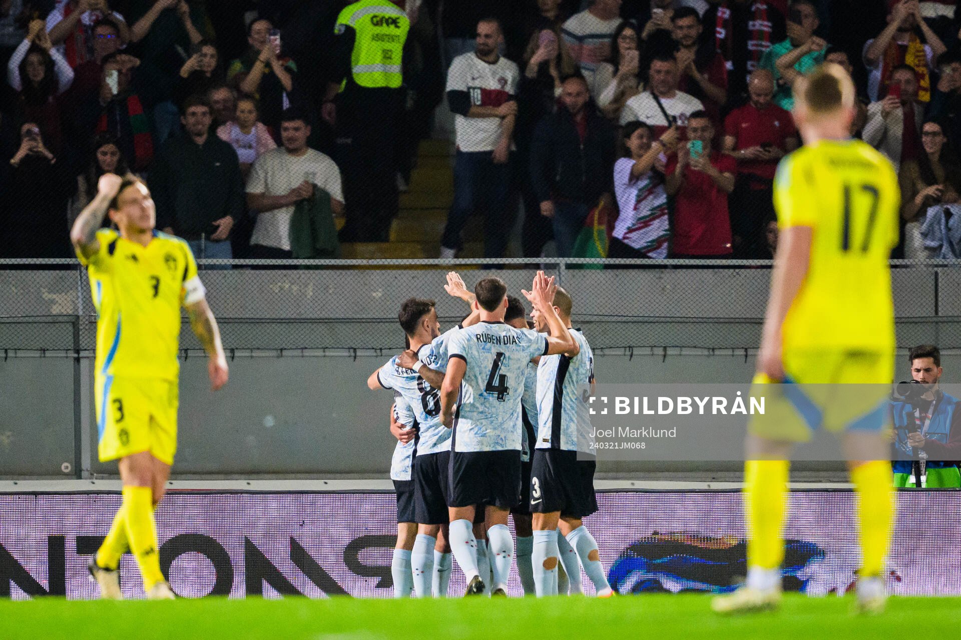 Matheus Nunes of Portugal celebrate with team mates