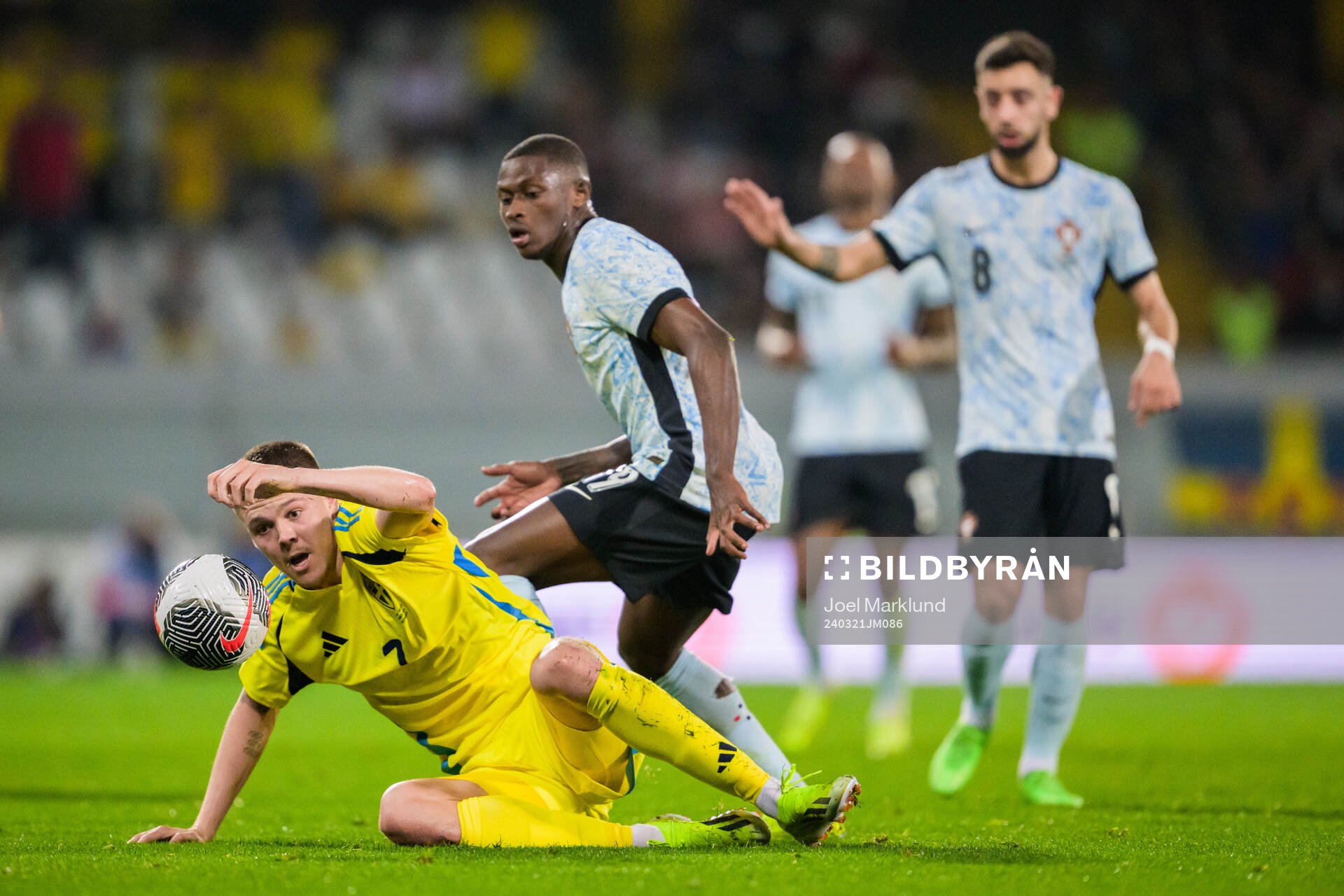 Emil Holm of Sweden and Nuno Mendes of Portugal